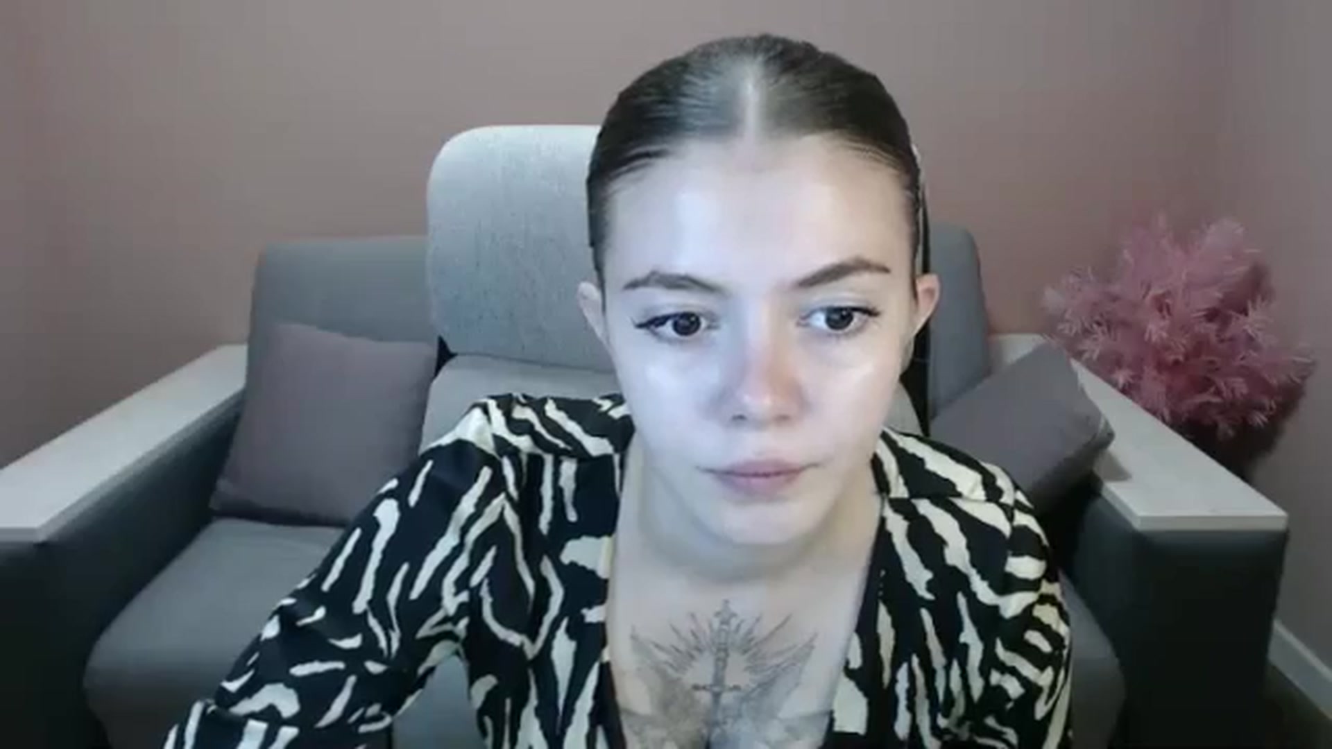 Gallery image thumbnail from Ritaneer's myfreecams stream on, 08/13/2024, 08:49 image 19 of 20