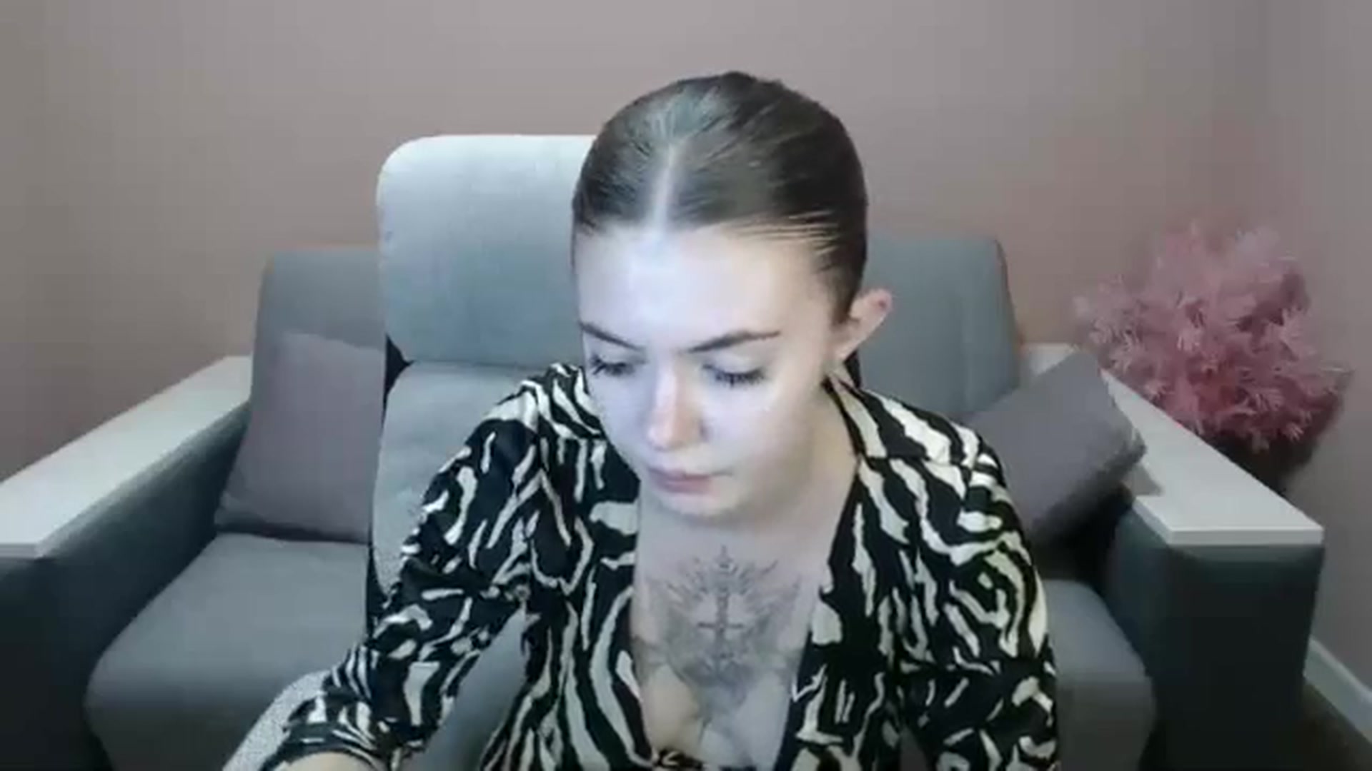 Gallery image thumbnail from Ritaneer's myfreecams stream on, 08/13/2024, 11:15 image 11 of 20