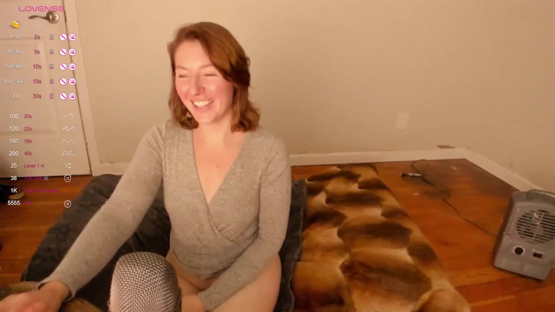 Gallery image thumbnail from RiverRama's myfreecams stream on, 09/26/2023, 08:05 image 17 of 20