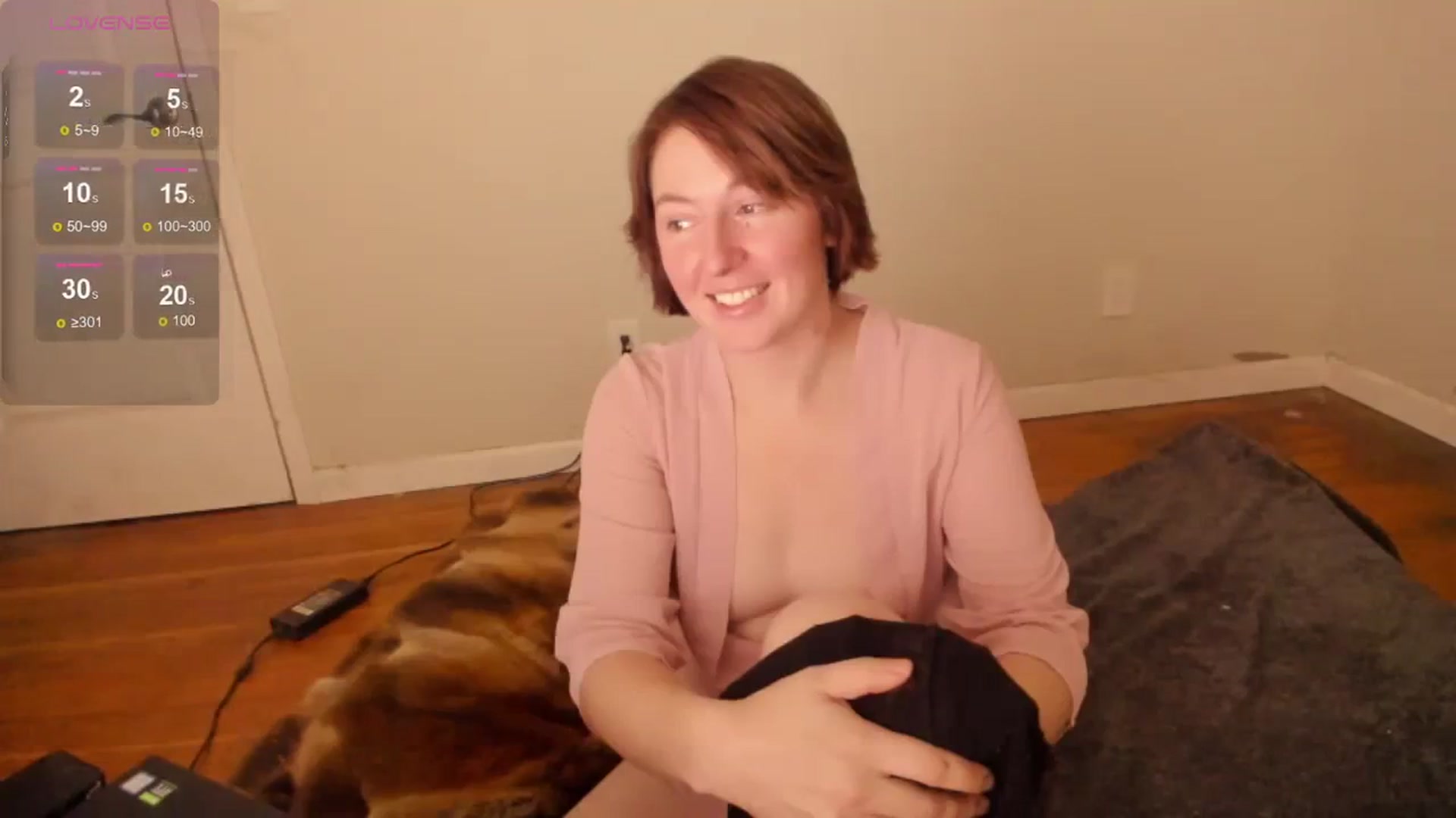 Gallery image thumbnail from RiverRama's myfreecams stream on, 11/19/2023, 02:34 image 4 of 20