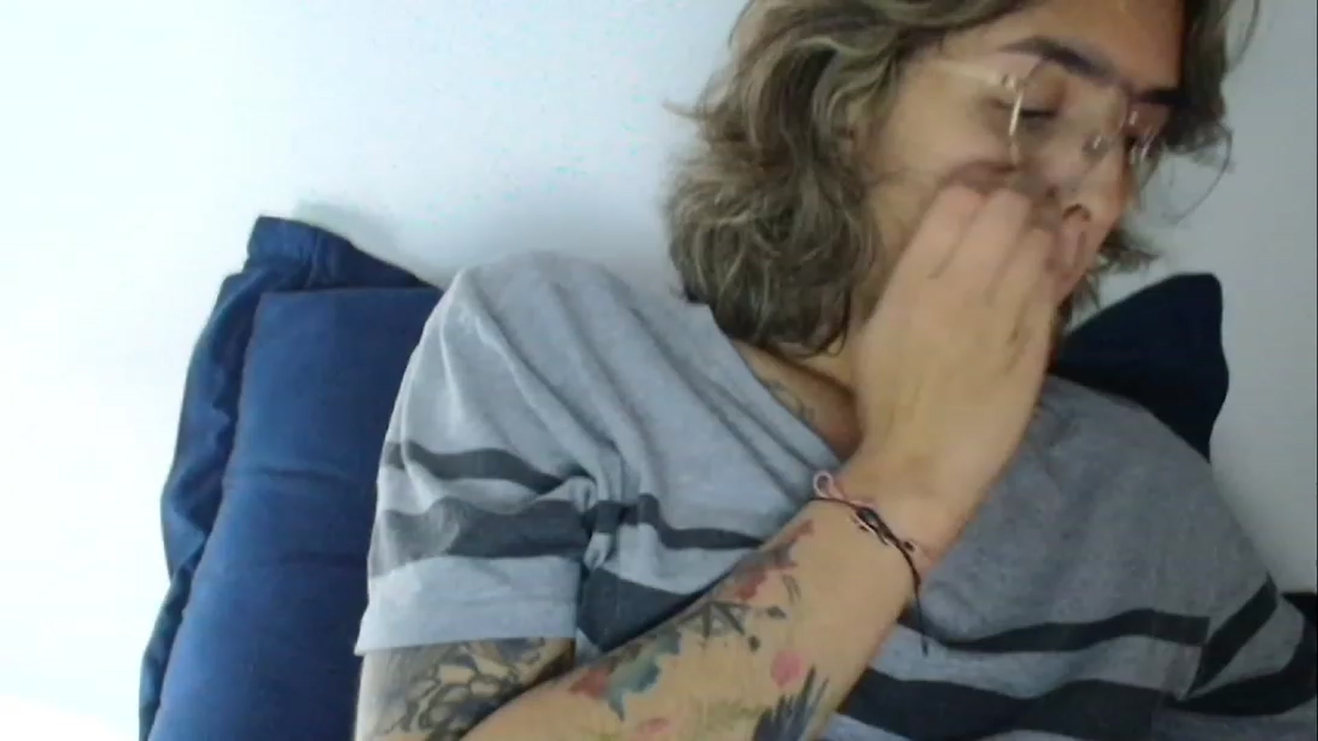 Gallery image thumbnail from RiversideCA's myfreecams stream on, 02/12/2024, 04:38 image 8 of 20