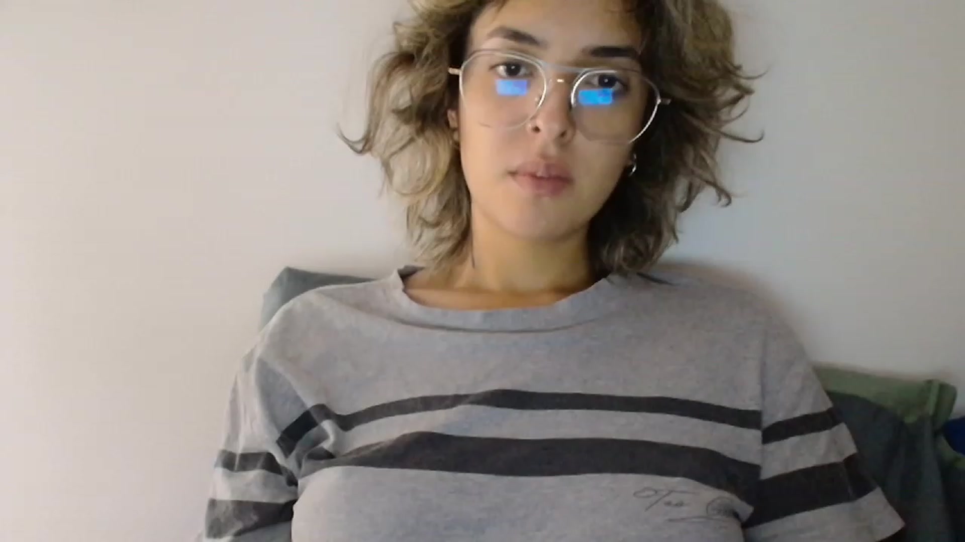 Gallery image thumbnail from RiversideCA's myfreecams stream on, 02/24/2024, 16:12 image 6 of 20