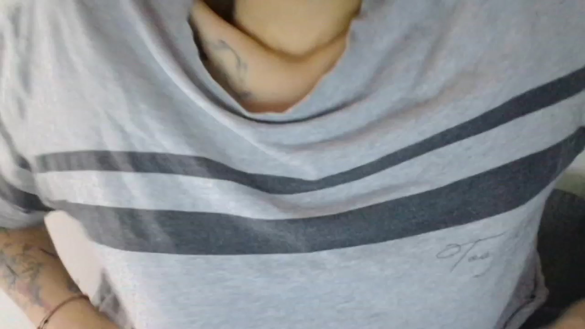 Gallery image thumbnail from RiversideCA's myfreecams stream on, 02/24/2024, 16:12 image 8 of 20