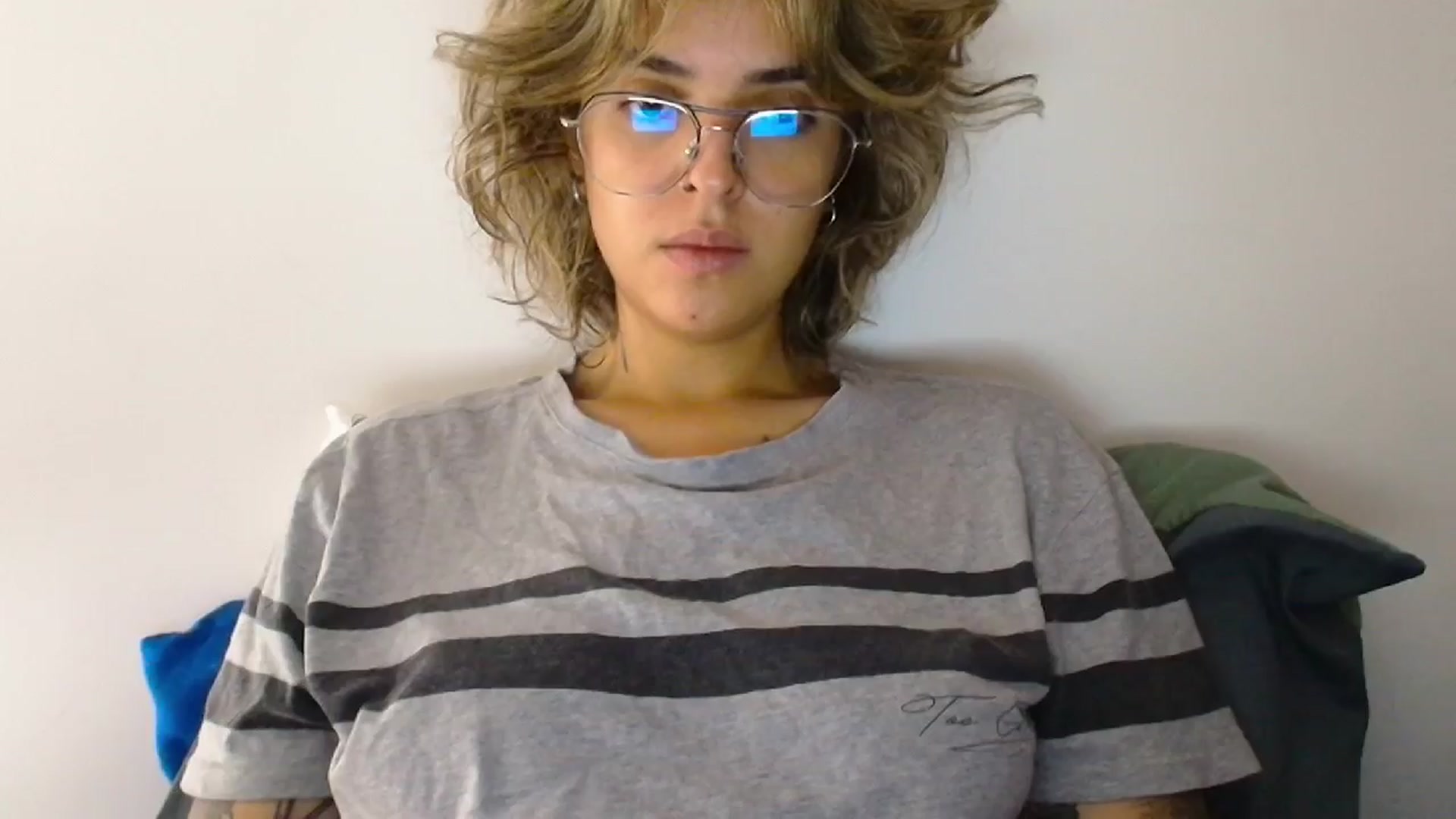Gallery image thumbnail from RiversideCA's myfreecams stream on, 03/24/2024, 16:26 image 3 of 20
