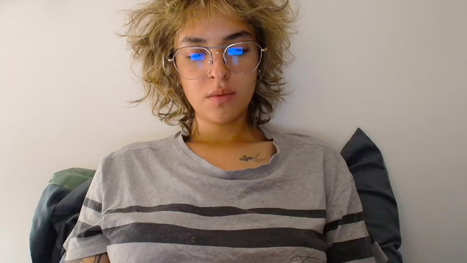 Gallery image thumbnail from RiversideCA's myfreecams stream on, 03/28/2024, 16:03 image 9 of 20