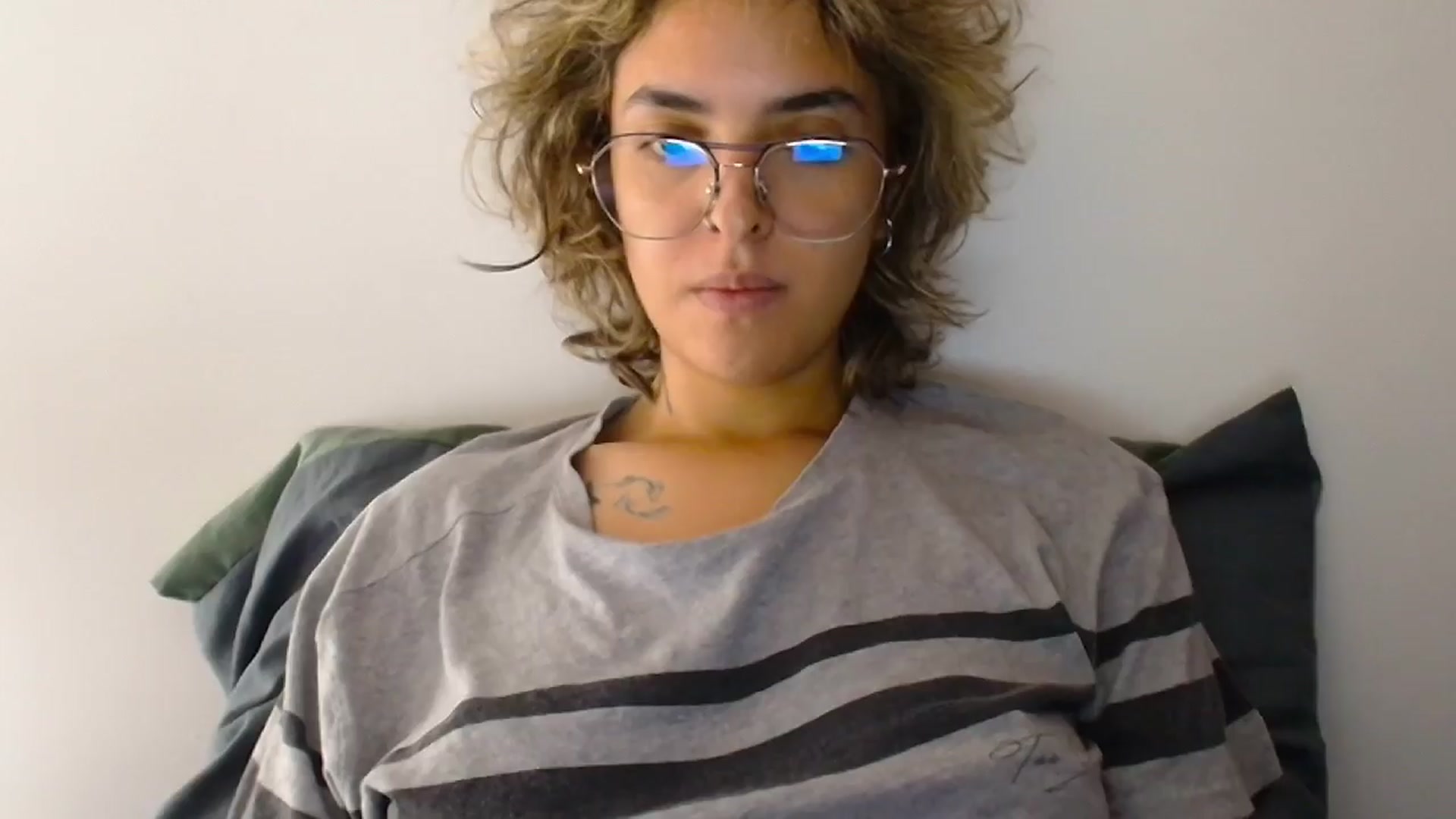 Gallery image thumbnail from RiversideCA's myfreecams stream on, 03/28/2024, 17:47 image 4 of 20