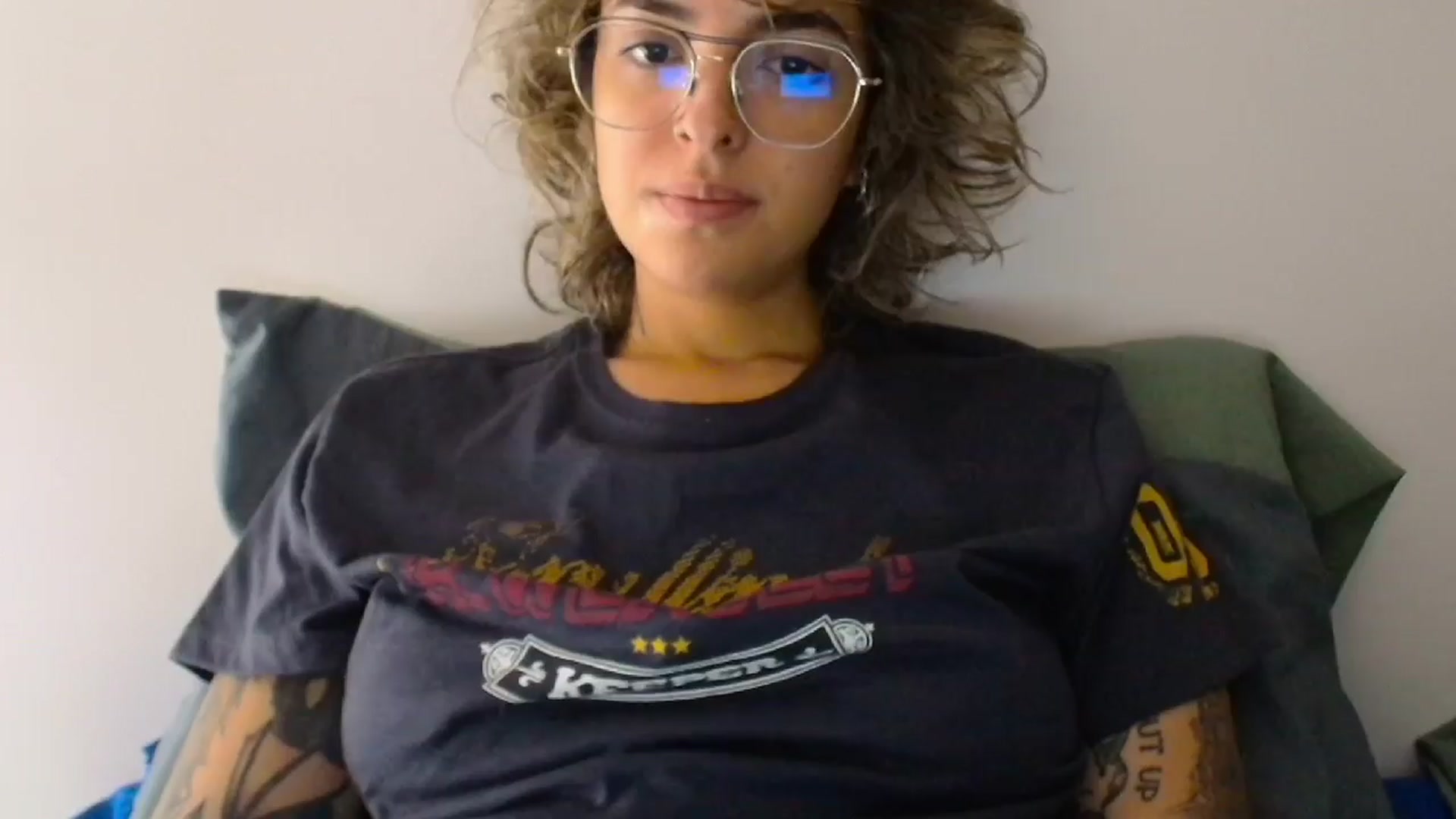 Gallery image thumbnail from RiversideCA's myfreecams stream on, 04/06/2024, 16:39 image 1 of 20