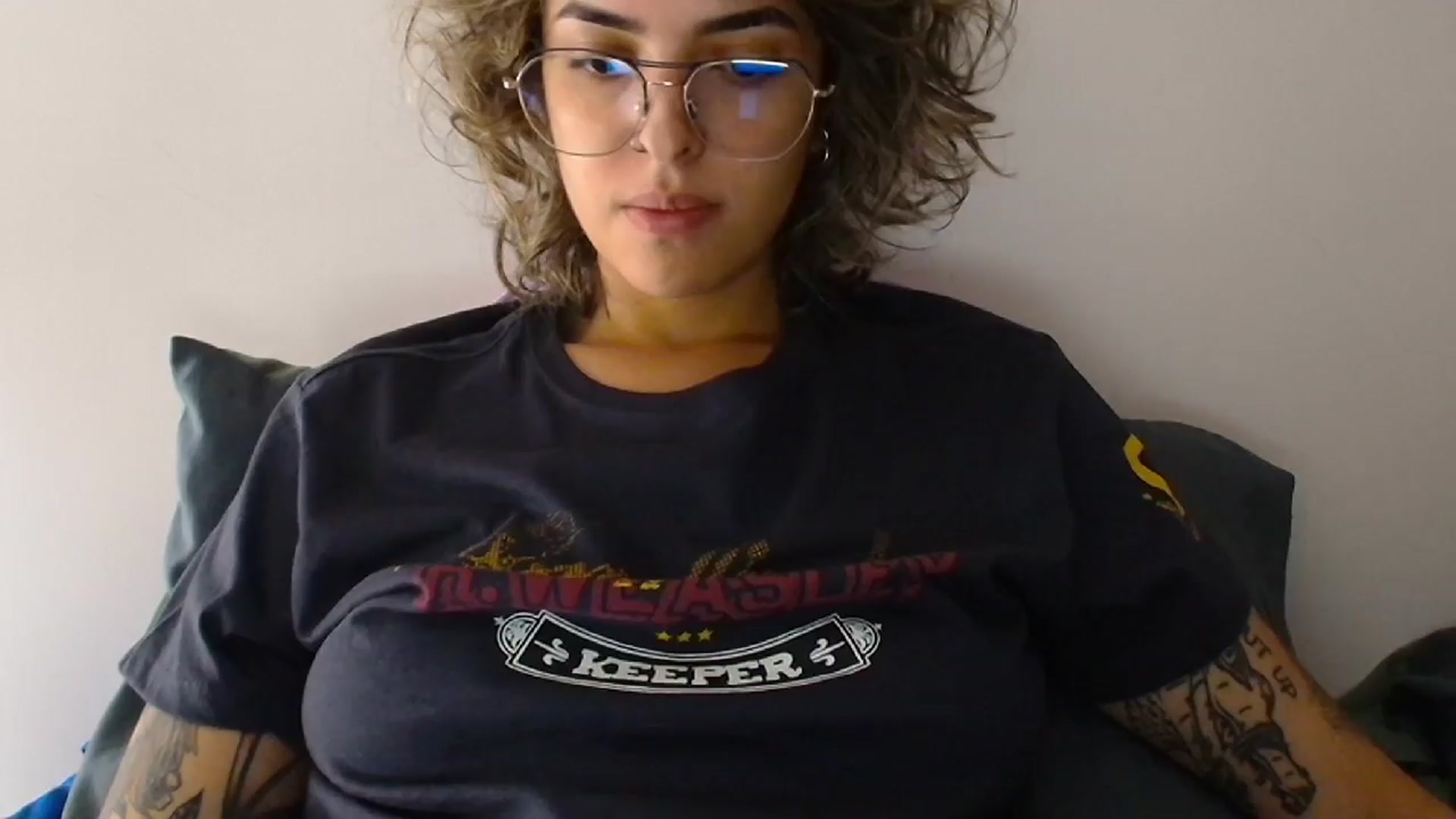 Gallery image thumbnail from RiversideCA's myfreecams stream on, 04/06/2024, 17:11 image 19 of 20