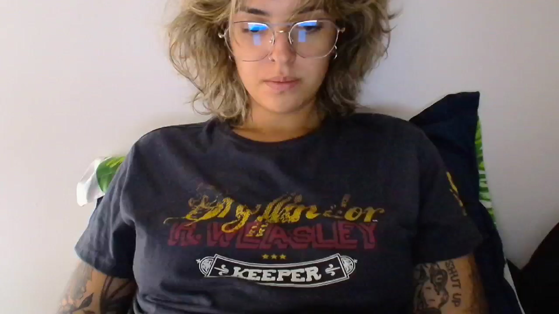 Gallery image thumbnail from RiversideCA's myfreecams stream on, 04/26/2024, 16:15 image 12 of 20