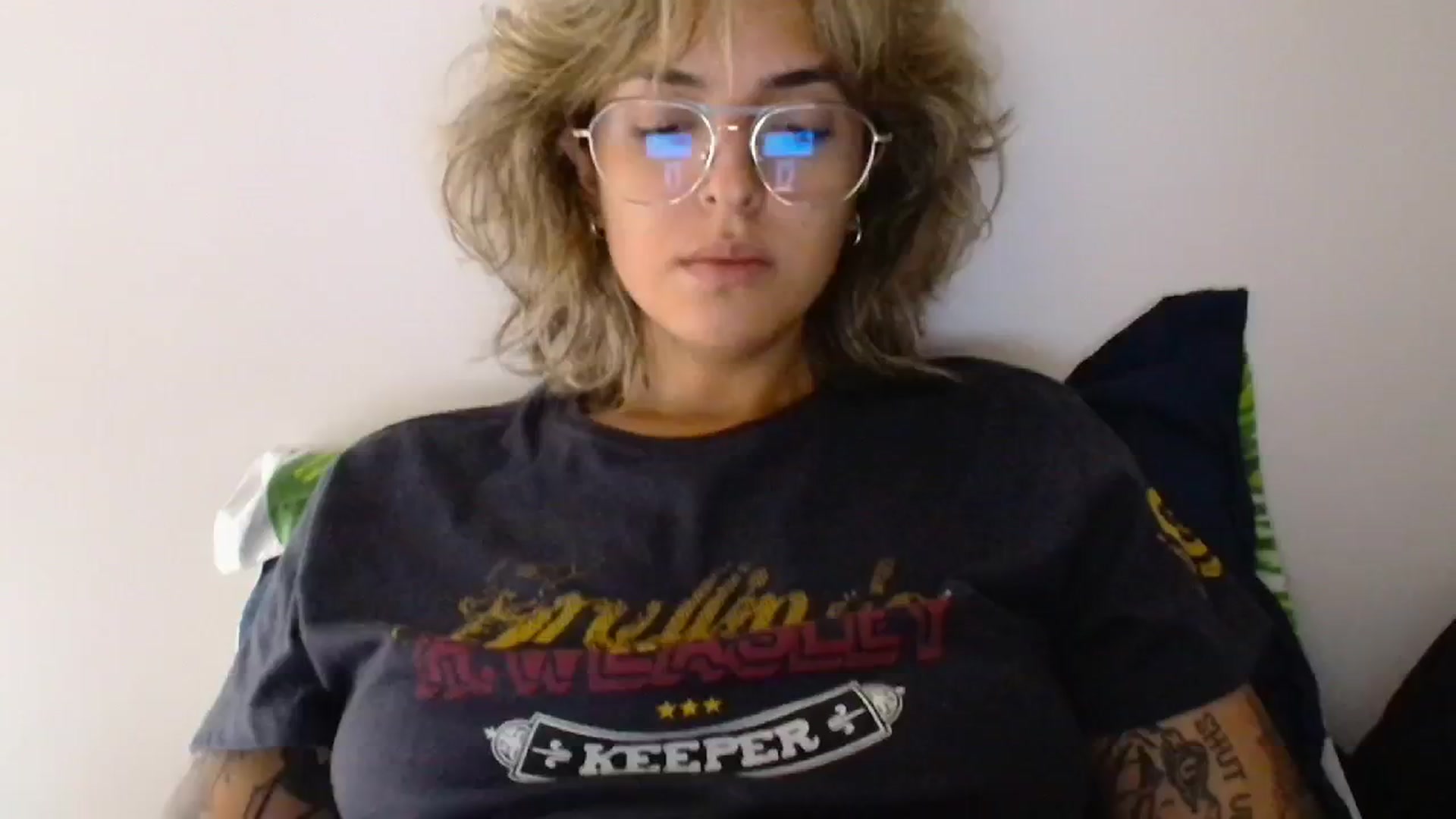 Gallery image thumbnail from RiversideCA's myfreecams stream on, 04/26/2024, 16:15 image 19 of 20