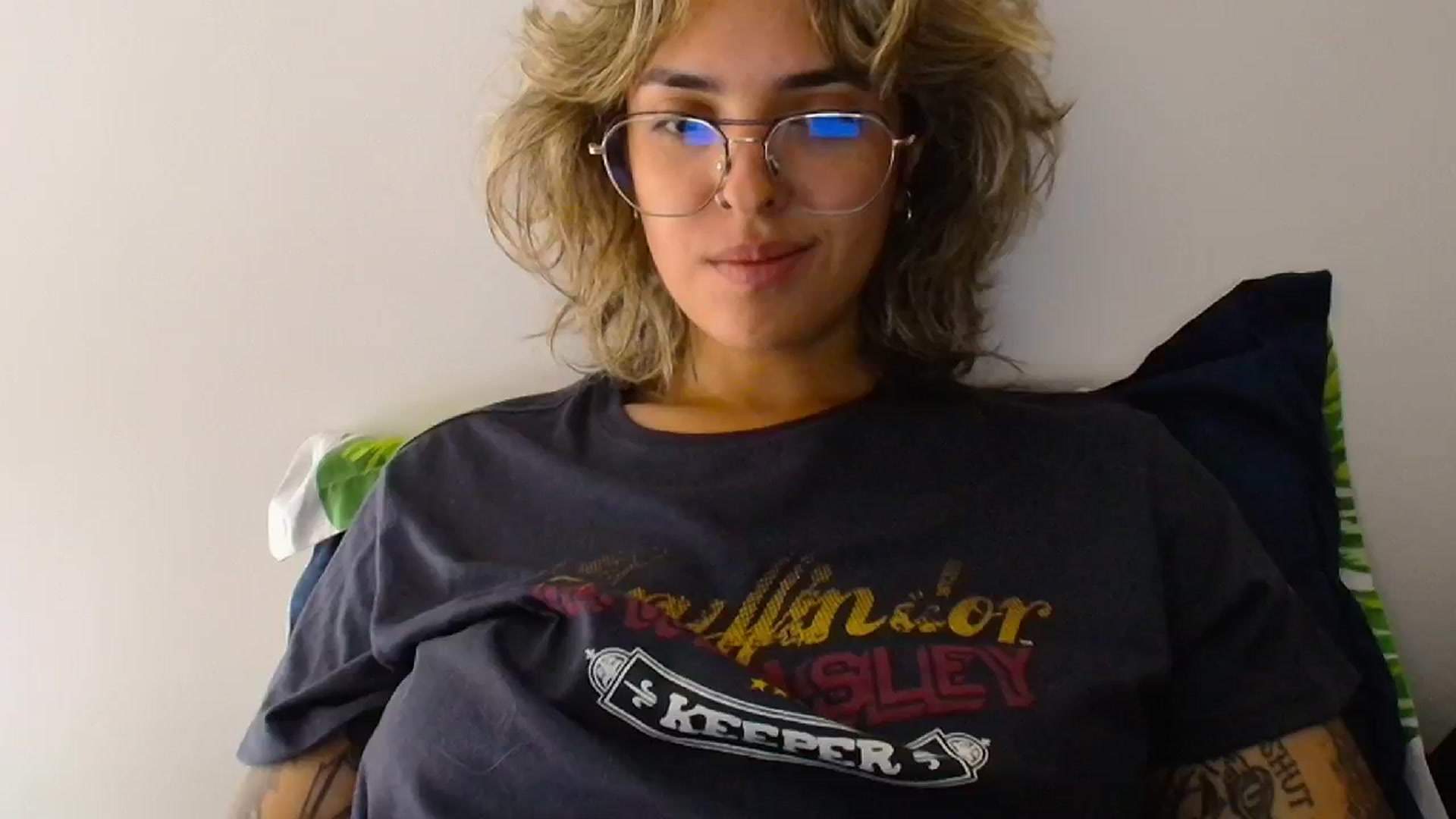 Gallery image thumbnail from RiversideCA's myfreecams stream on, 04/26/2024, 16:54 image 18 of 20