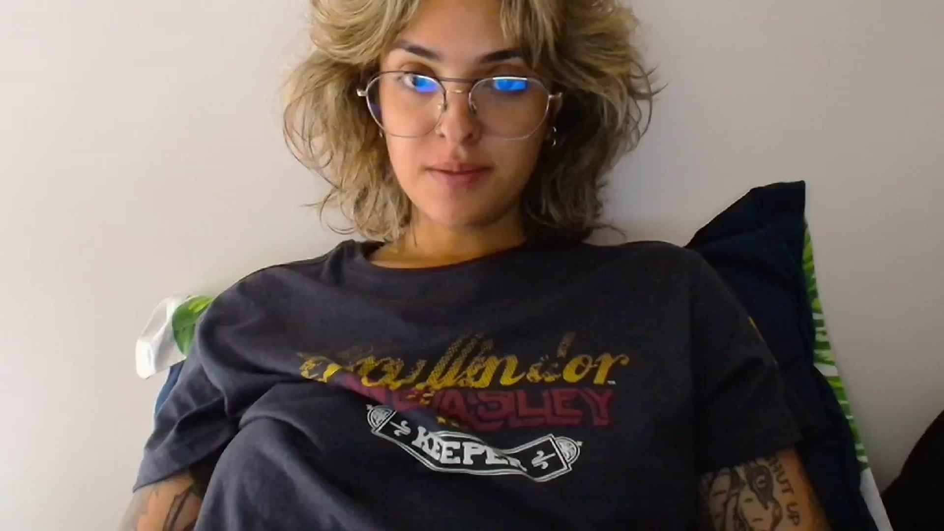 Gallery image thumbnail from RiversideCA's myfreecams stream on, 04/26/2024, 16:54 image 5 of 20