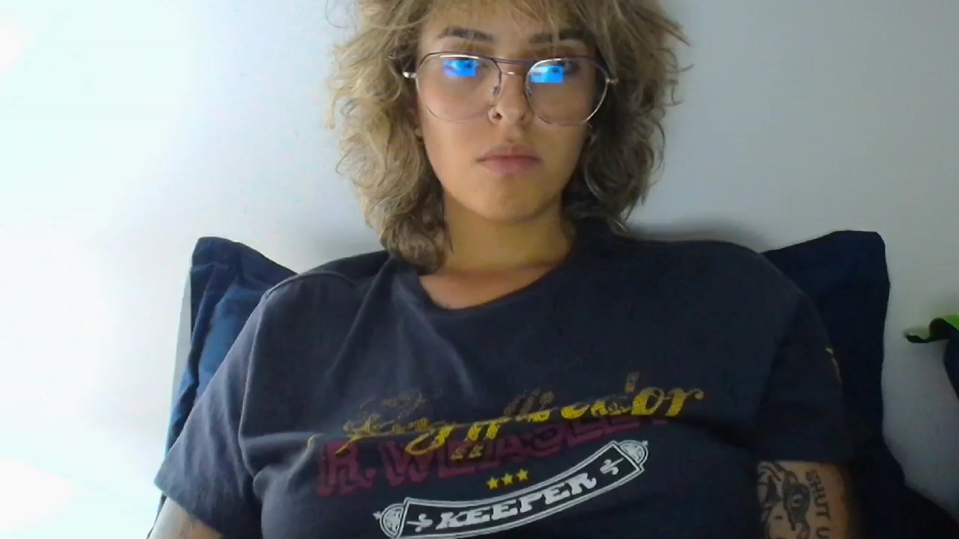 Gallery image thumbnail from RiversideCA's myfreecams stream on, 05/02/2024, 06:25 image 8 of 20