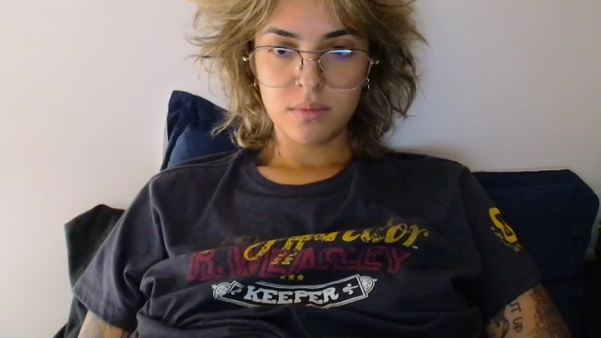 Gallery image thumbnail from RiversideCA's myfreecams stream on, 05/02/2024, 17:44 image 16 of 20