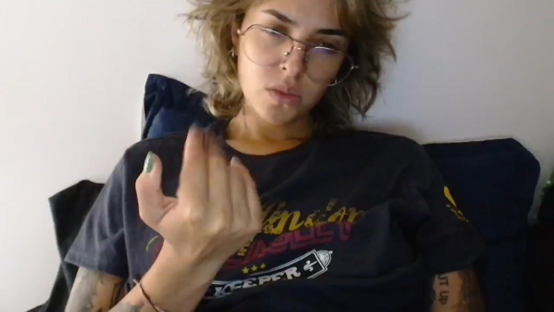 Gallery image thumbnail from RiversideCA's myfreecams stream on, 05/02/2024, 17:44 image 18 of 20