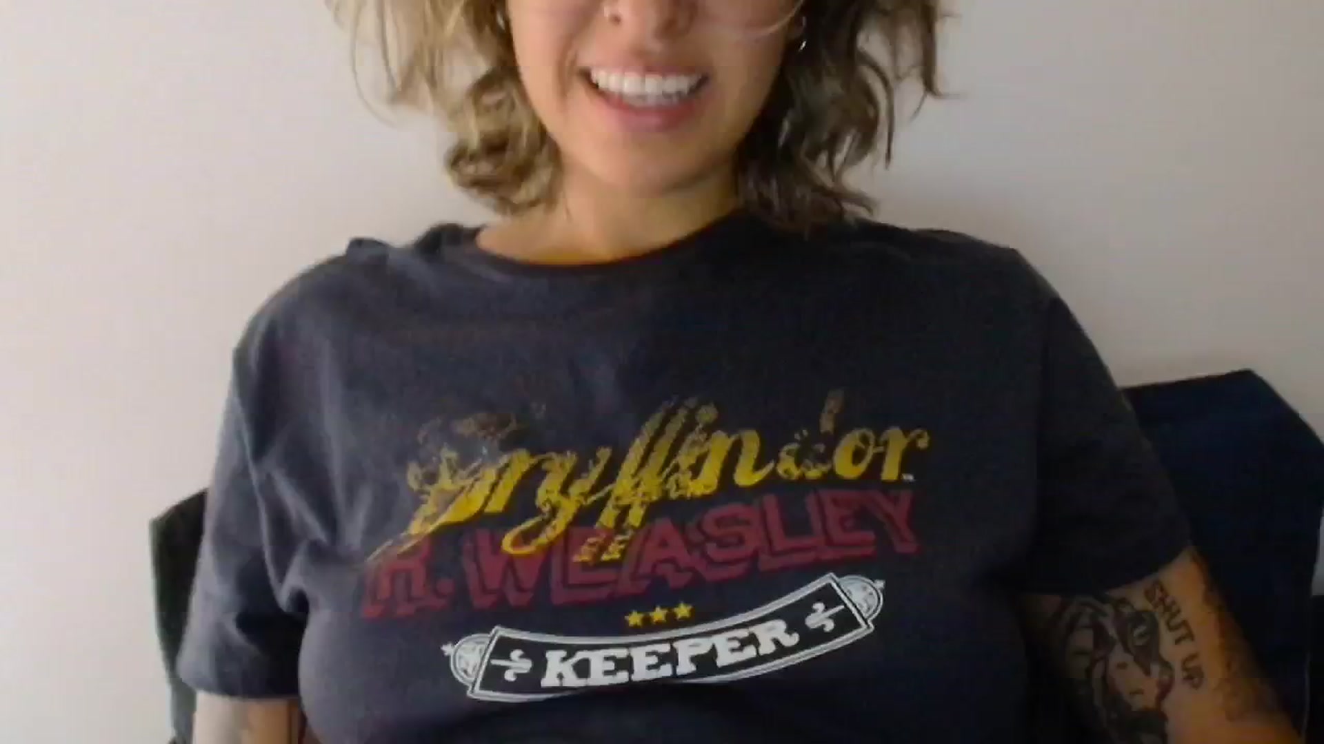 Gallery image thumbnail from RiversideCA's myfreecams stream on, 05/02/2024, 18:06 image 4 of 20