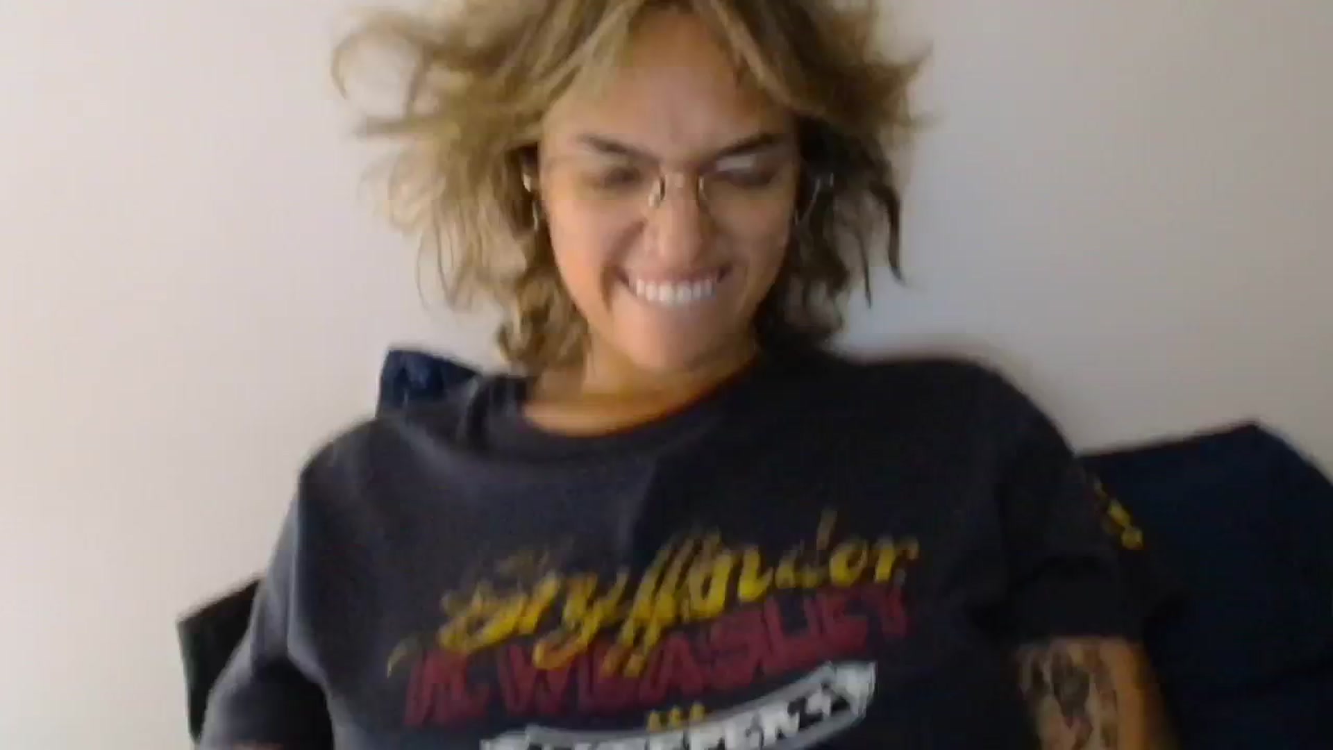 Gallery image thumbnail from RiversideCA's myfreecams stream on, 05/02/2024, 18:06 image 2 of 20