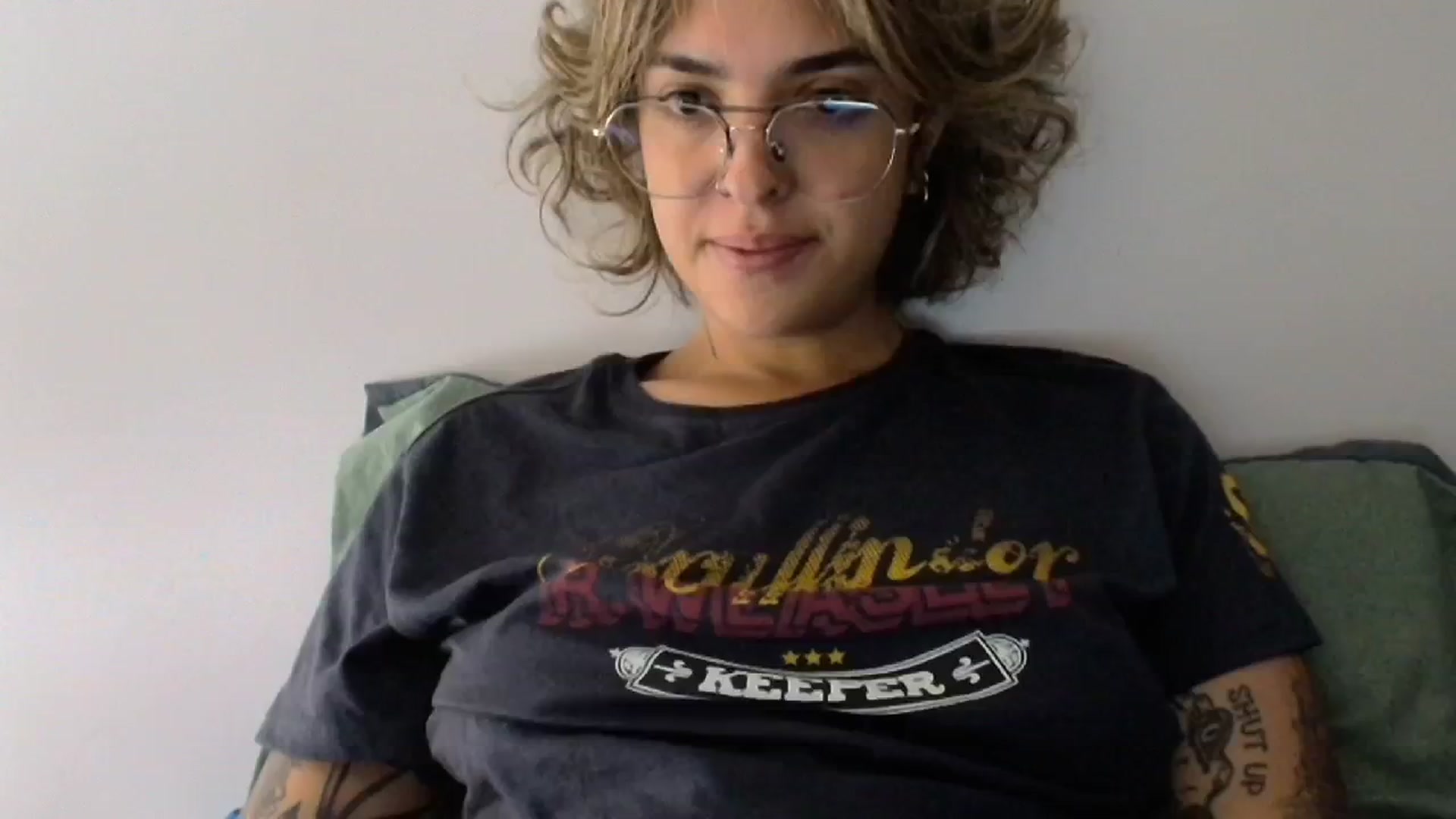 Gallery image thumbnail from RiversideCA's myfreecams stream on, 05/11/2024, 16:54 image 7 of 20