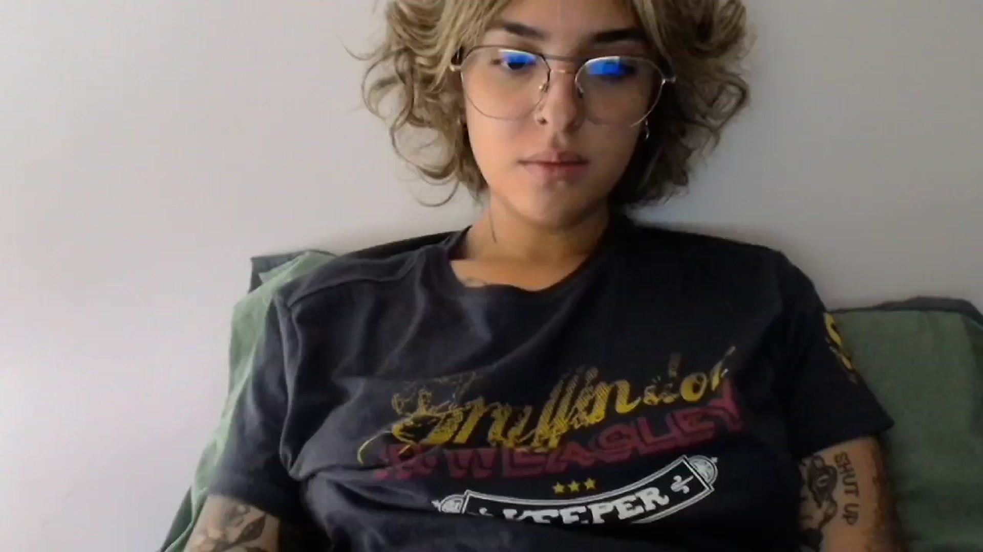 Gallery image thumbnail from RiversideCA's myfreecams stream on, 05/11/2024, 16:54 image 12 of 20