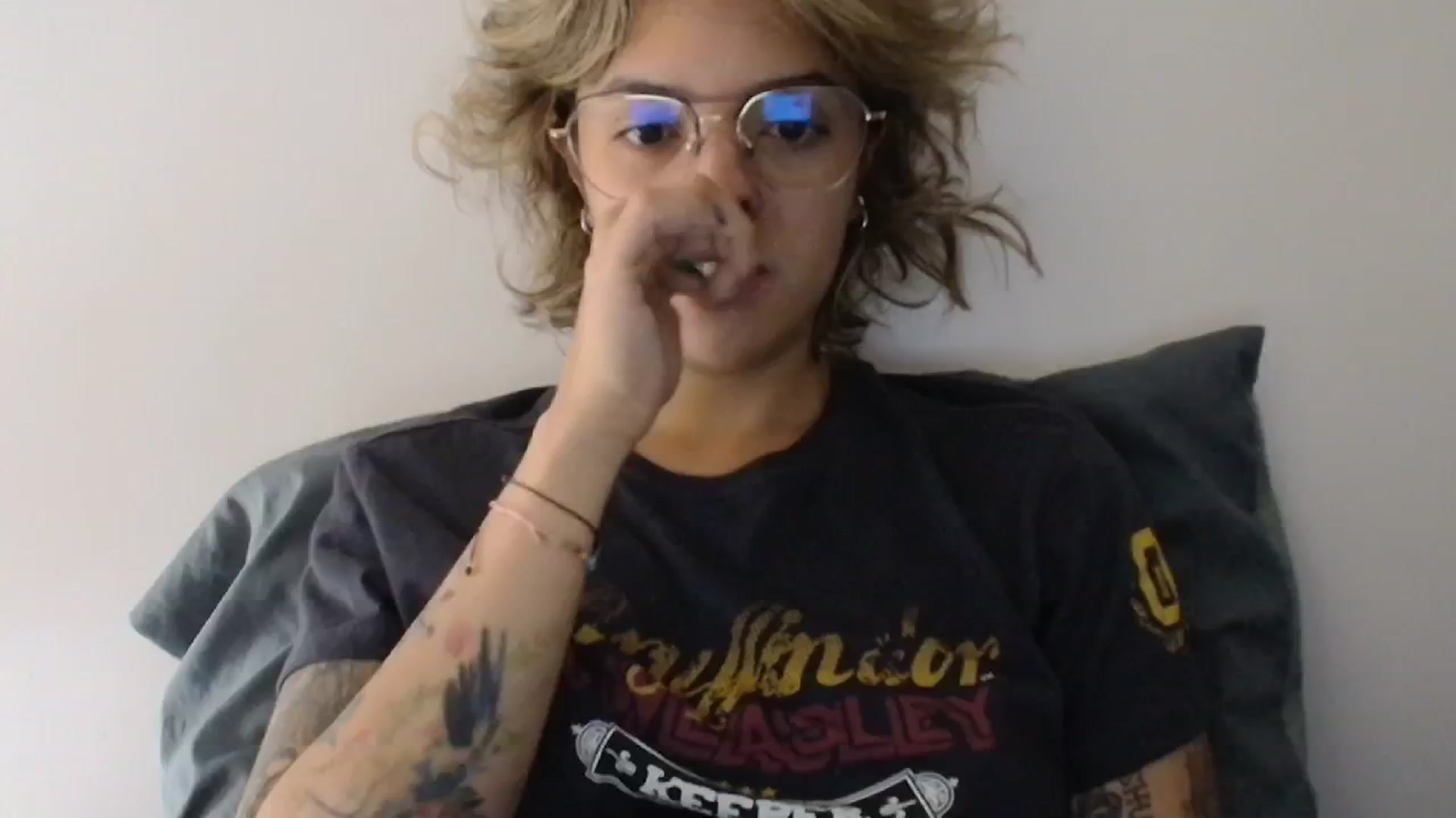 Gallery image thumbnail from RiversideCA's myfreecams stream on, 05/14/2024, 15:54 image 8 of 20