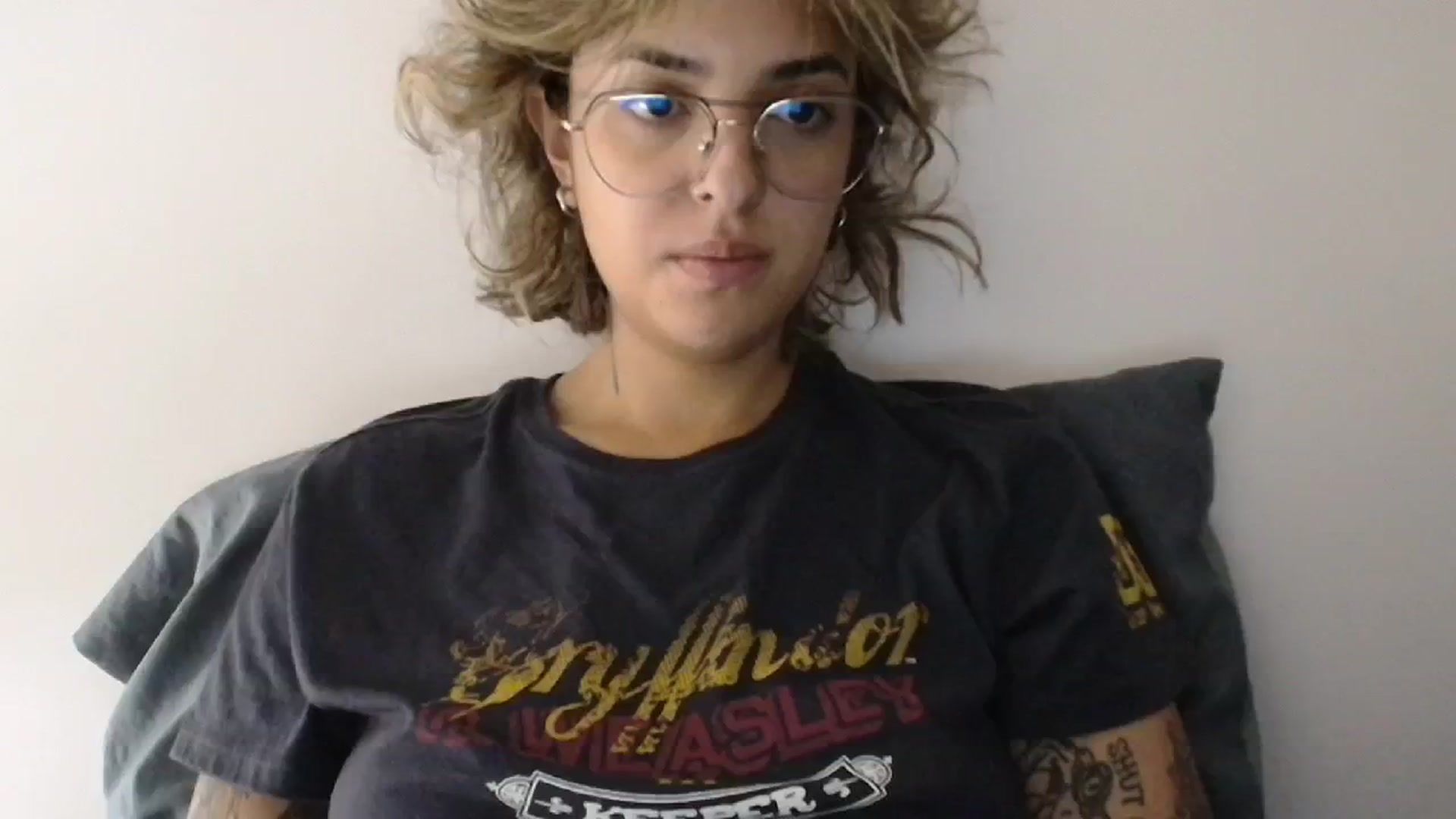 Gallery image thumbnail from RiversideCA's myfreecams stream on, 05/14/2024, 15:54 image 2 of 20