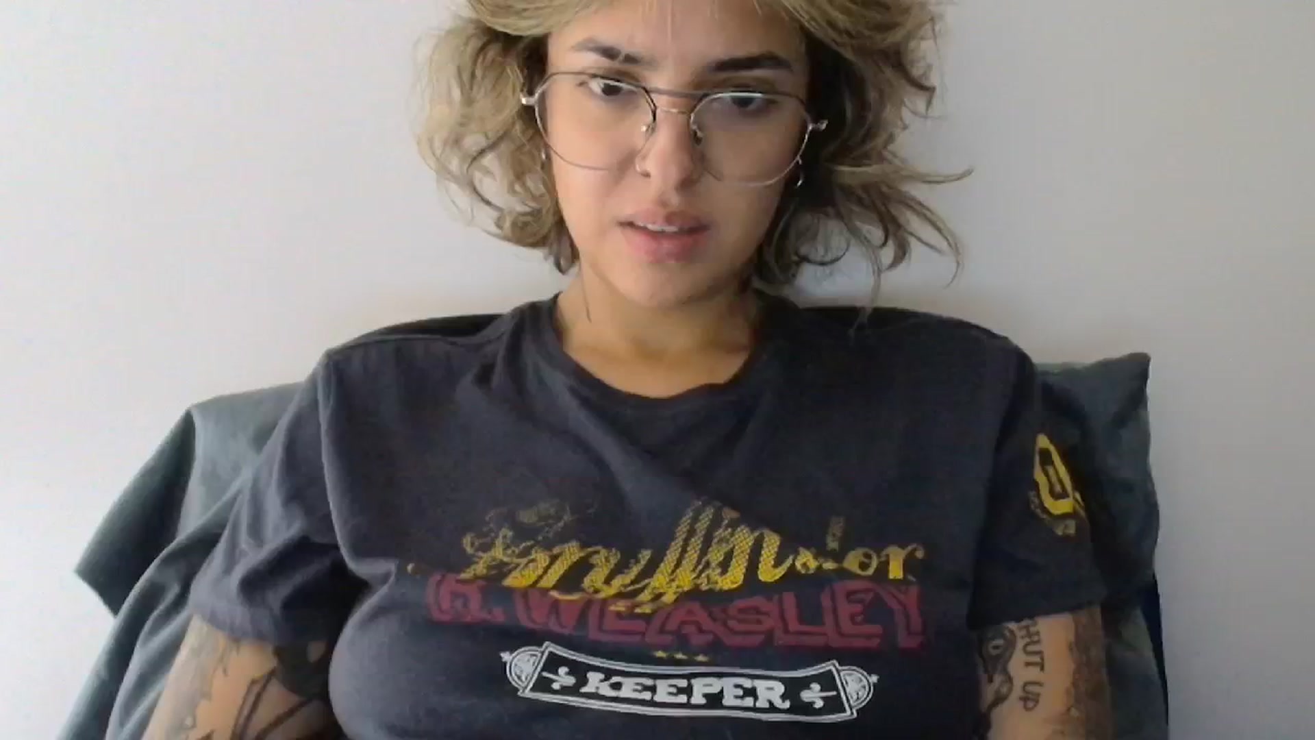 Gallery image thumbnail from RiversideCA's myfreecams stream on, 05/14/2024, 16:43 image 10 of 20