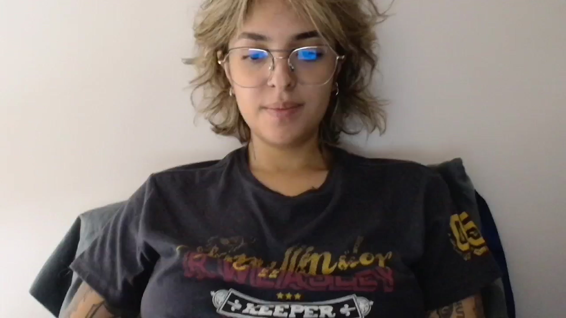 Gallery image thumbnail from RiversideCA's myfreecams stream on, 05/14/2024, 17:28 image 8 of 20