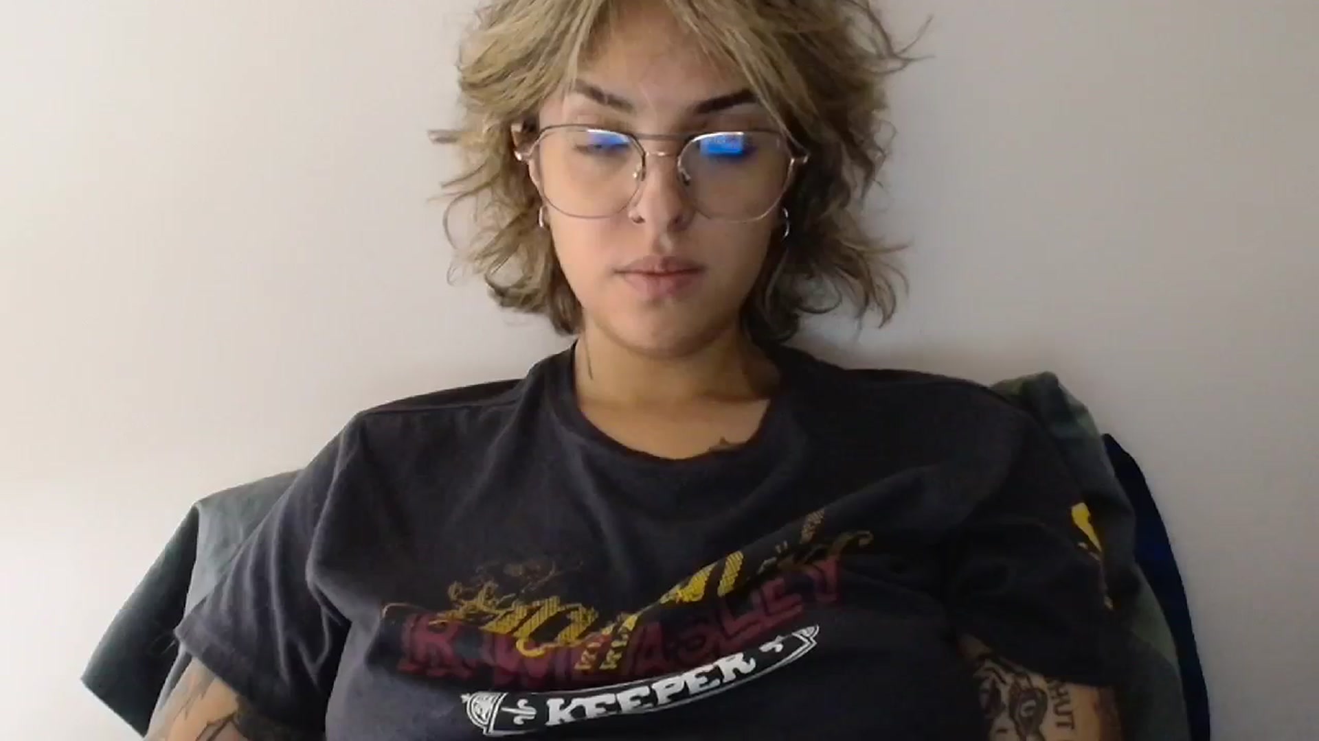 Gallery image thumbnail from RiversideCA's myfreecams stream on, 05/14/2024, 17:28 image 10 of 20