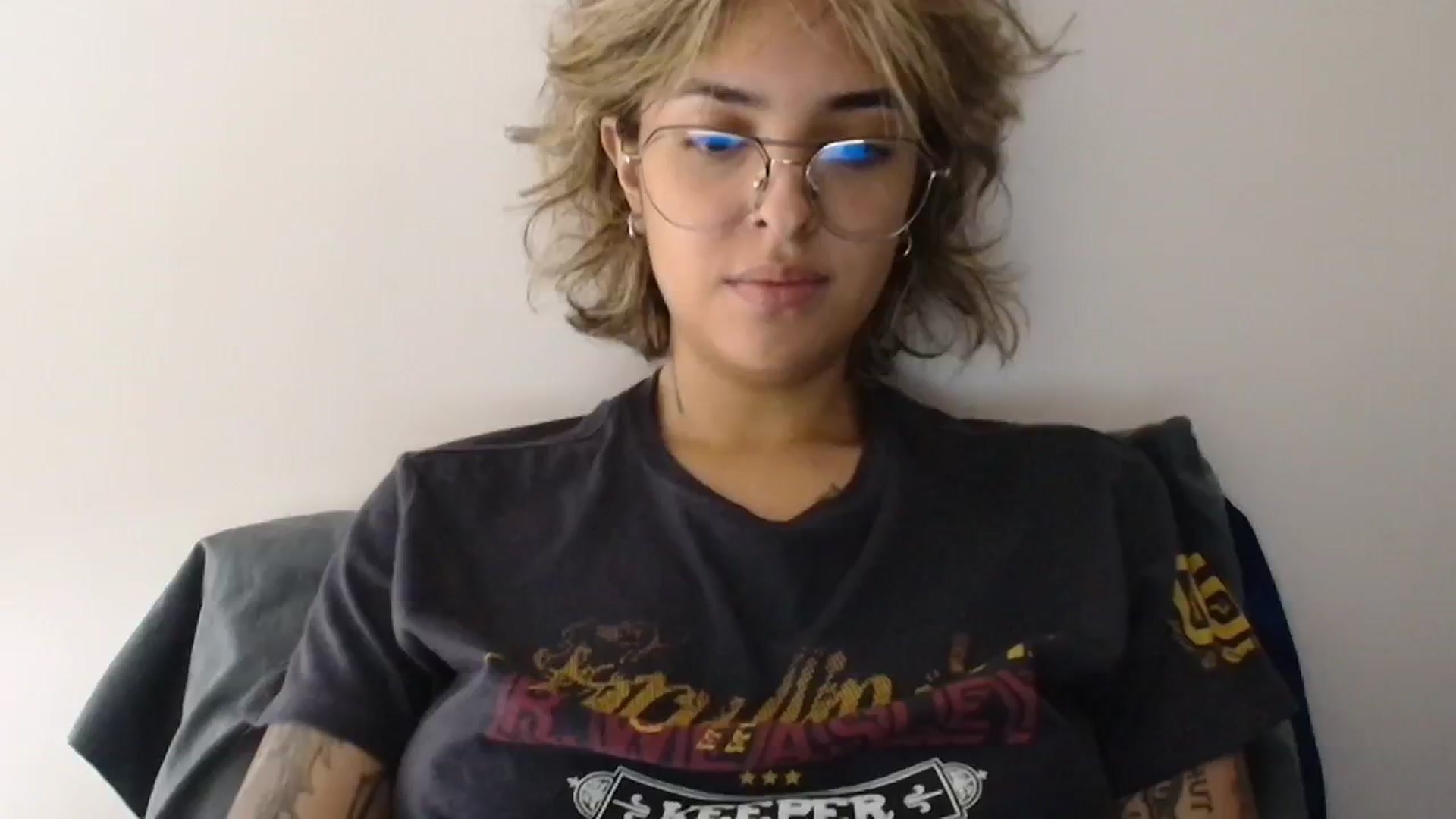 Gallery image thumbnail from RiversideCA's myfreecams stream on, 05/14/2024, 17:28 image 5 of 20