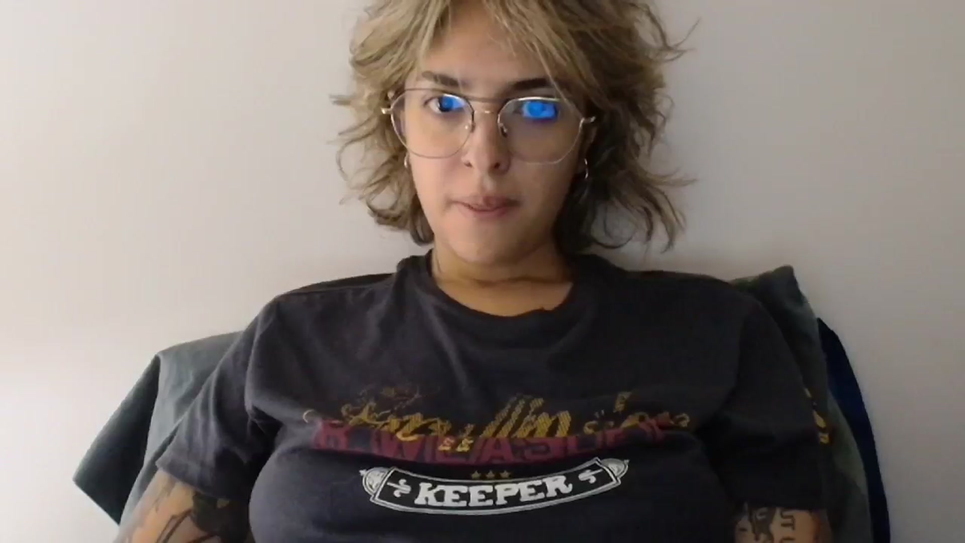 Gallery image thumbnail from RiversideCA's myfreecams stream on, 05/14/2024, 17:28 image 16 of 20