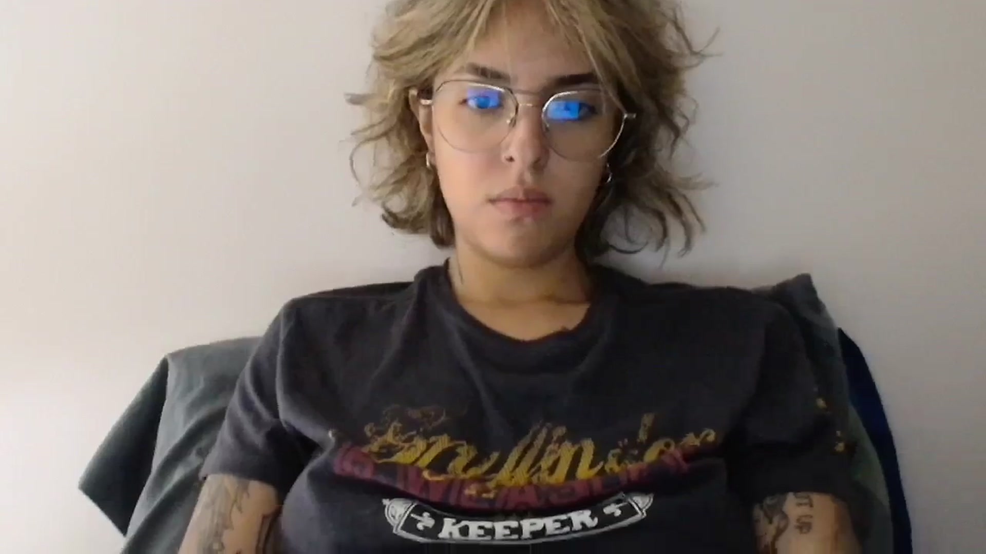 Gallery image thumbnail from RiversideCA's myfreecams stream on, 05/14/2024, 17:28 image 15 of 20