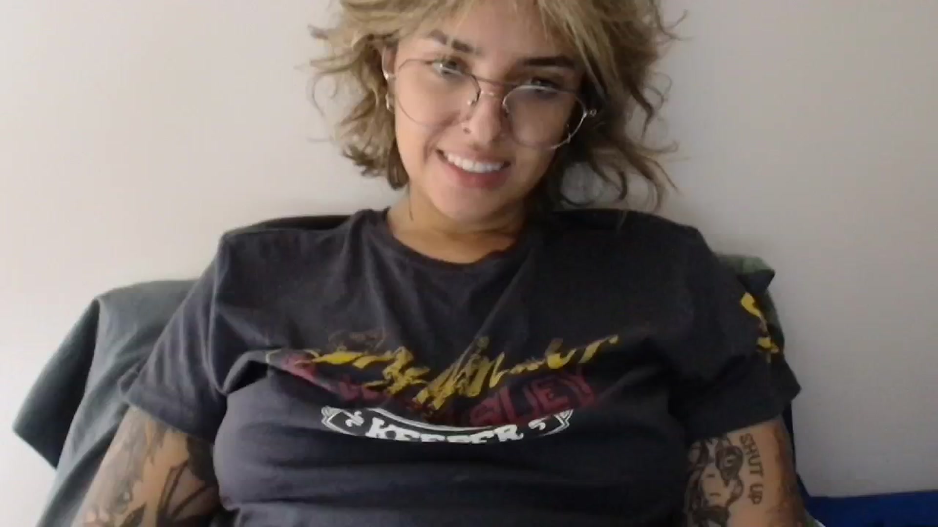 Gallery image thumbnail from RiversideCA's myfreecams stream on, 05/14/2024, 17:55 image 11 of 20
