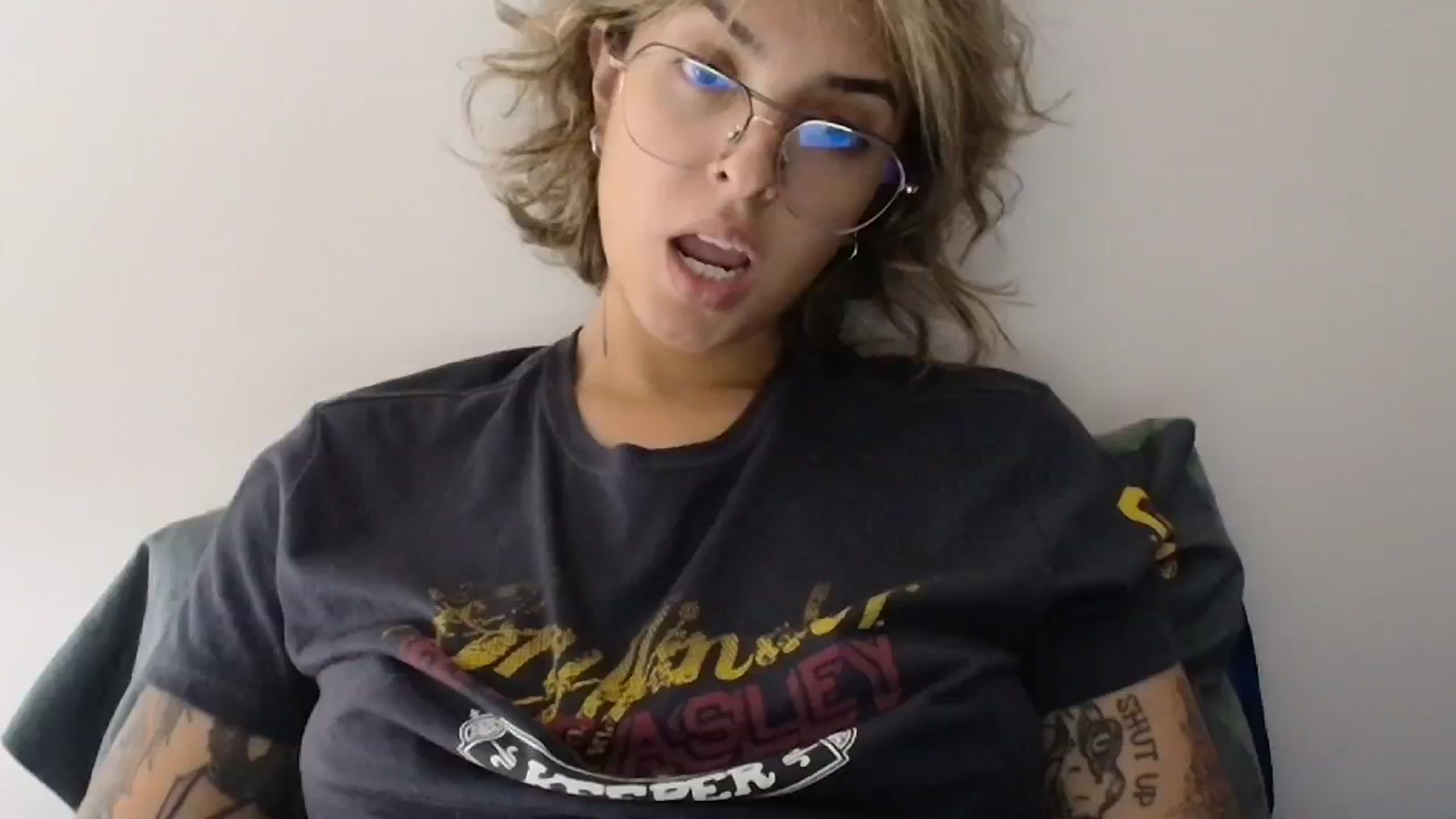 Gallery image thumbnail from RiversideCA's myfreecams stream on, 05/14/2024, 17:55 image 4 of 20