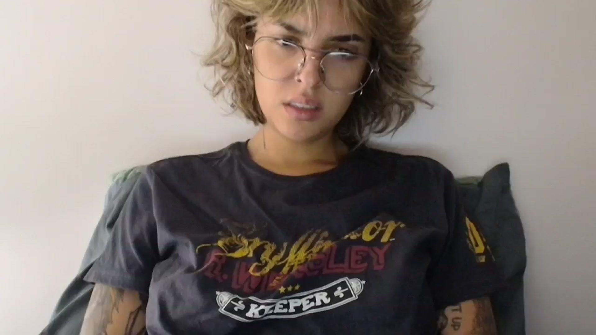 Gallery image thumbnail from RiversideCA's myfreecams stream on, 05/18/2024, 18:25 image 5 of 20