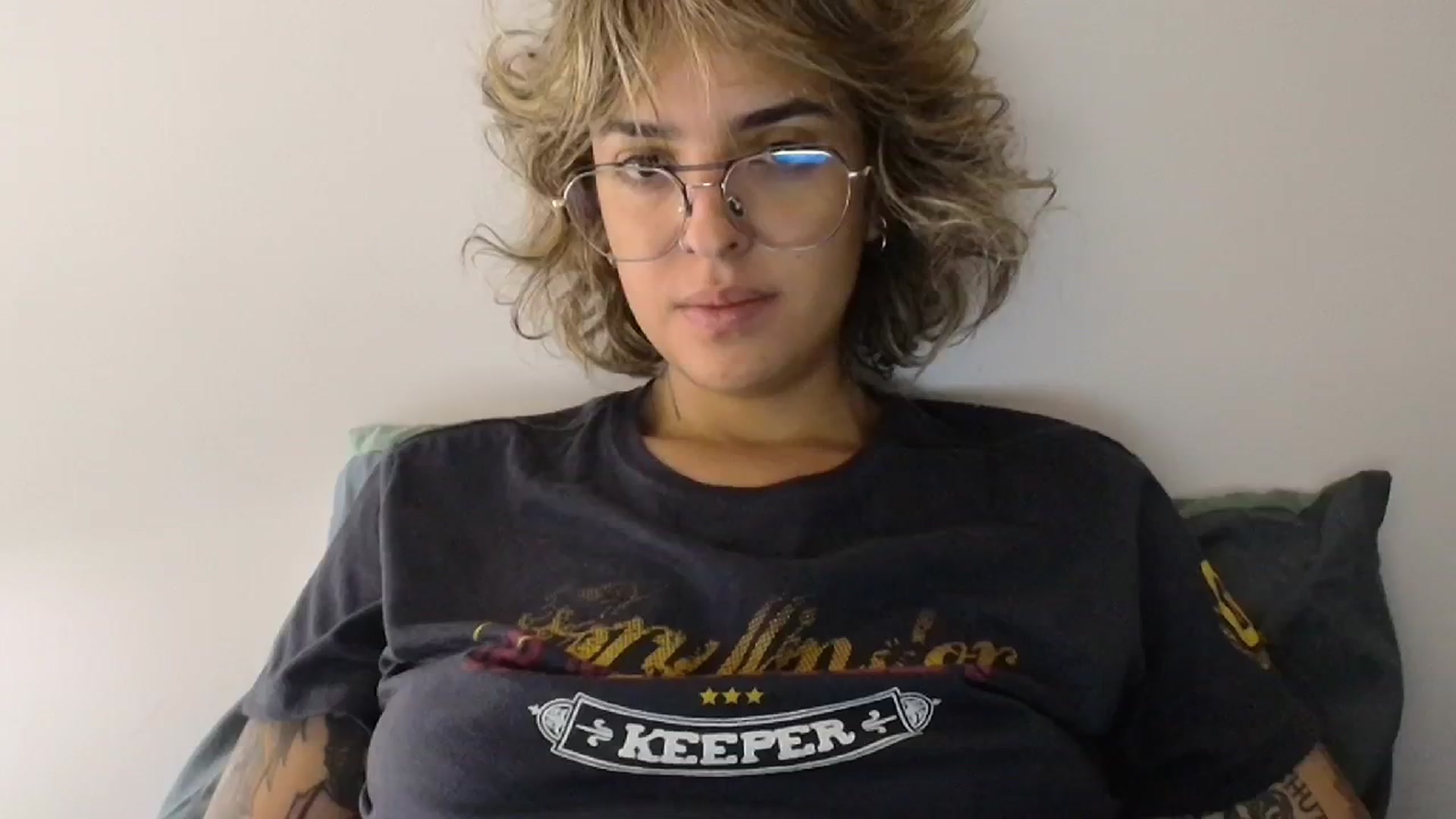 Gallery image thumbnail from RiversideCA's myfreecams stream on, 05/18/2024, 18:25 image 9 of 20