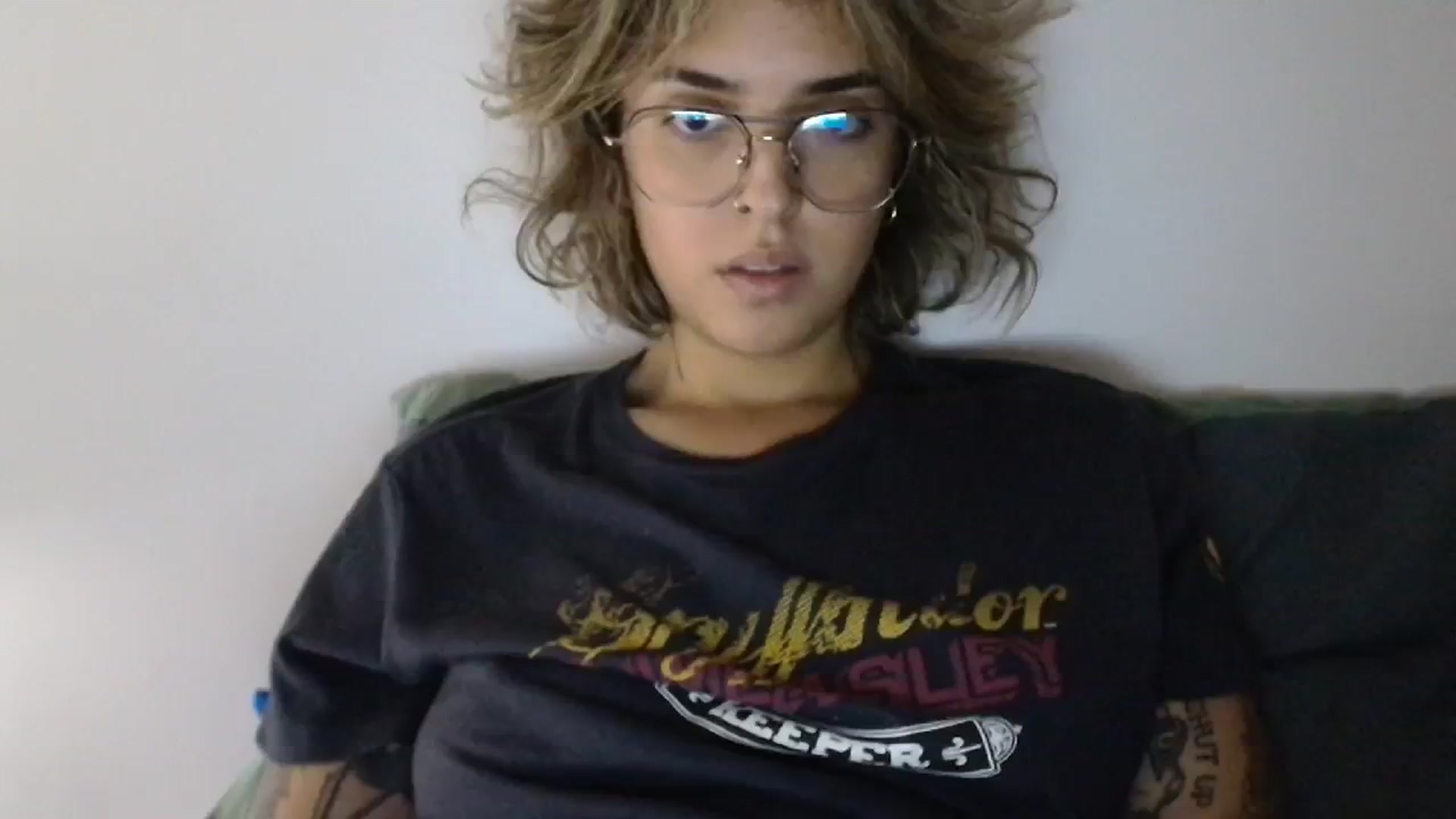 Gallery image thumbnail from RiversideCA's myfreecams stream on, 05/18/2024, 18:57 image 8 of 20
