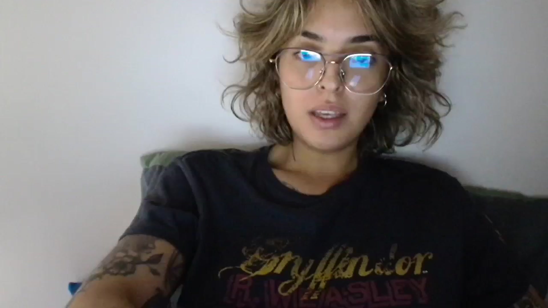 Gallery image thumbnail from RiversideCA's myfreecams stream on, 05/18/2024, 18:57 image 1 of 20