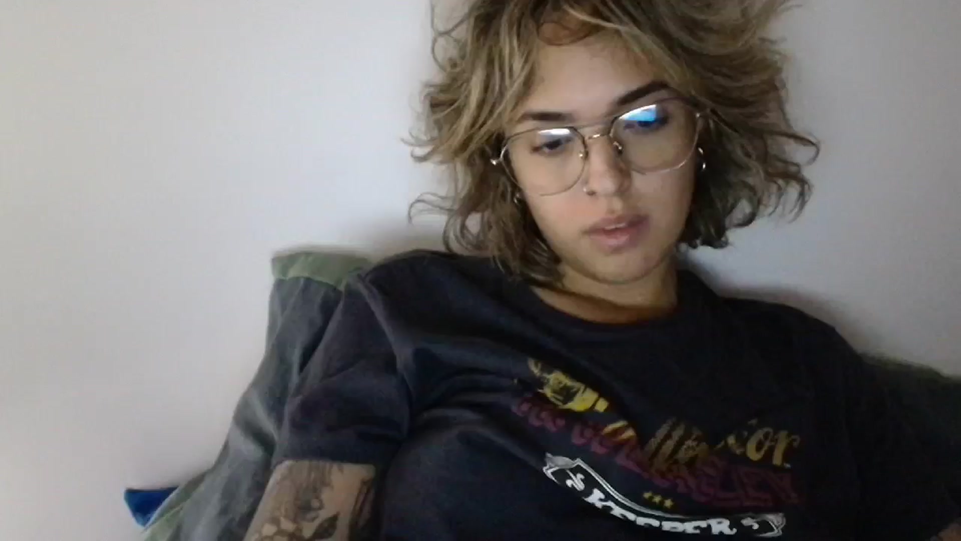 Gallery image thumbnail from RiversideCA's myfreecams stream on, 05/18/2024, 18:57 image 3 of 20