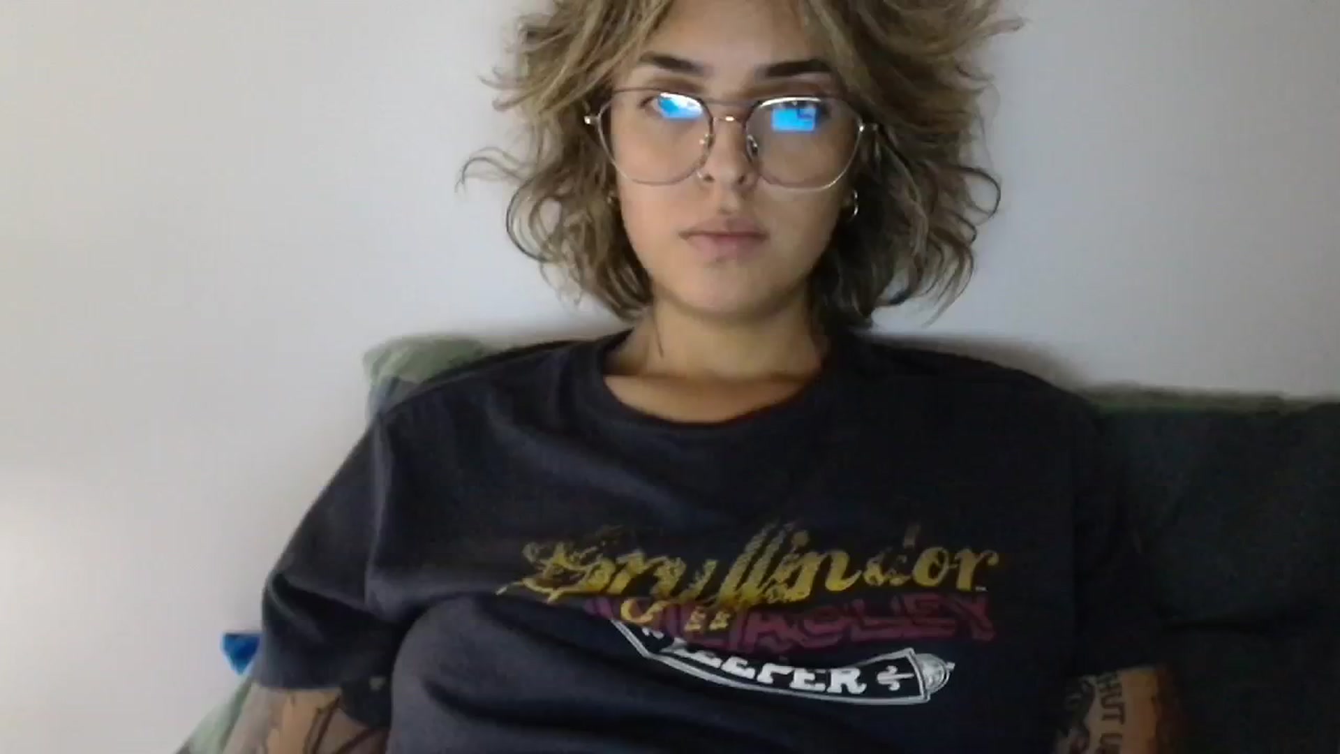 Gallery image thumbnail from RiversideCA's myfreecams stream on, 05/18/2024, 18:57 image 11 of 20