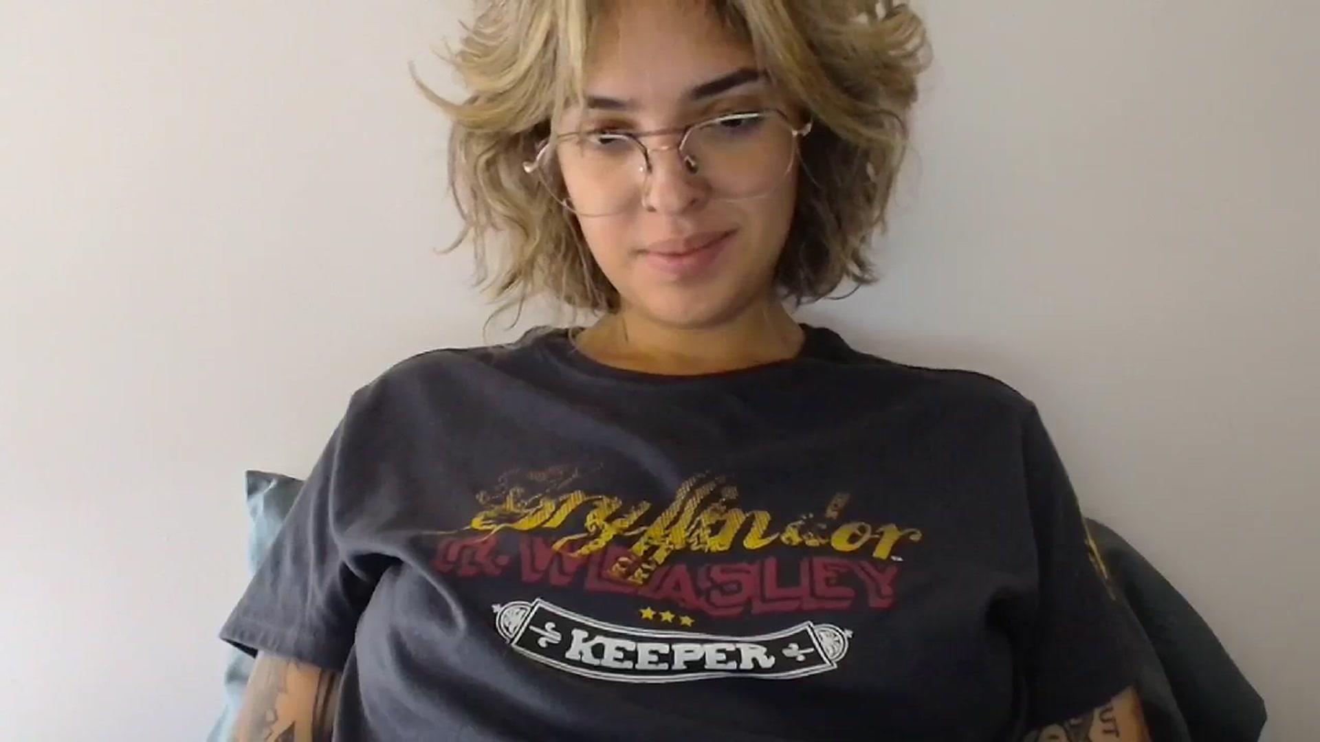 Gallery image thumbnail from RiversideCA's myfreecams stream on, 05/20/2024, 17:53 image 8 of 20