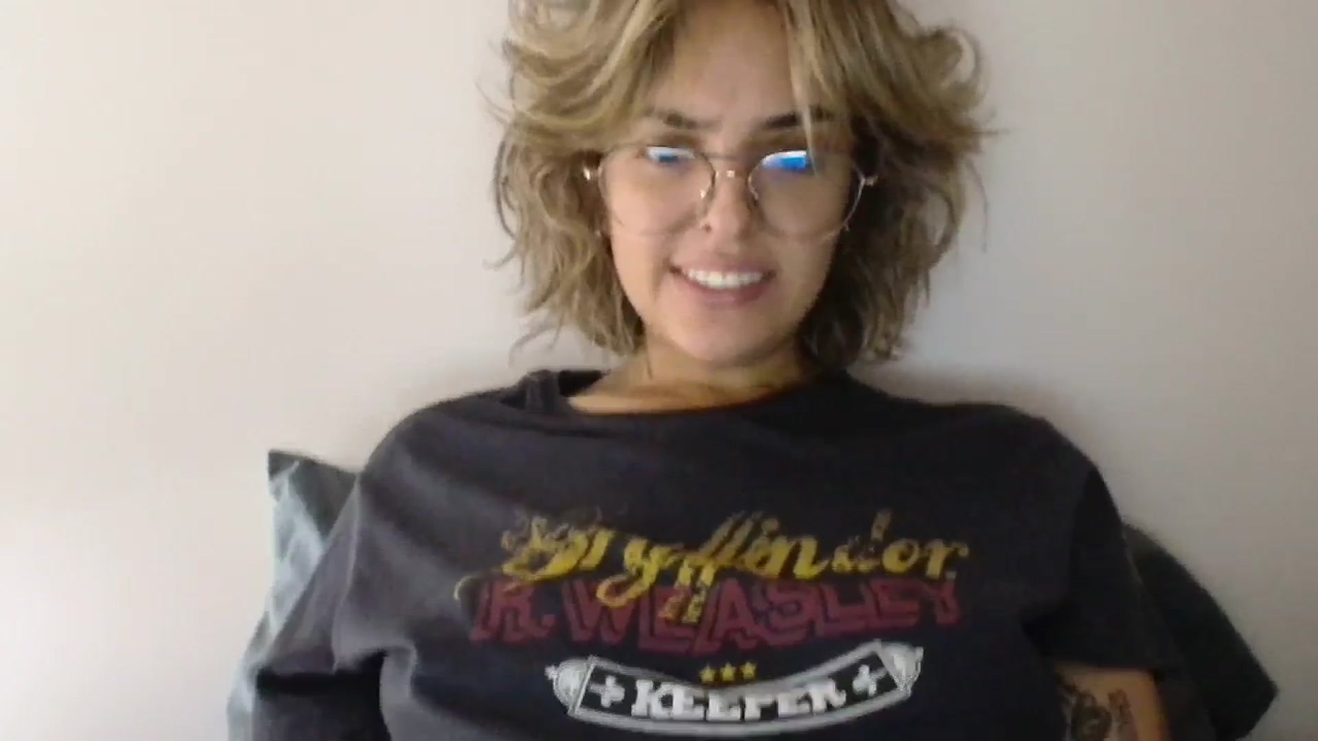 Gallery image thumbnail from RiversideCA's myfreecams stream on, 05/20/2024, 17:53 image 20 of 20