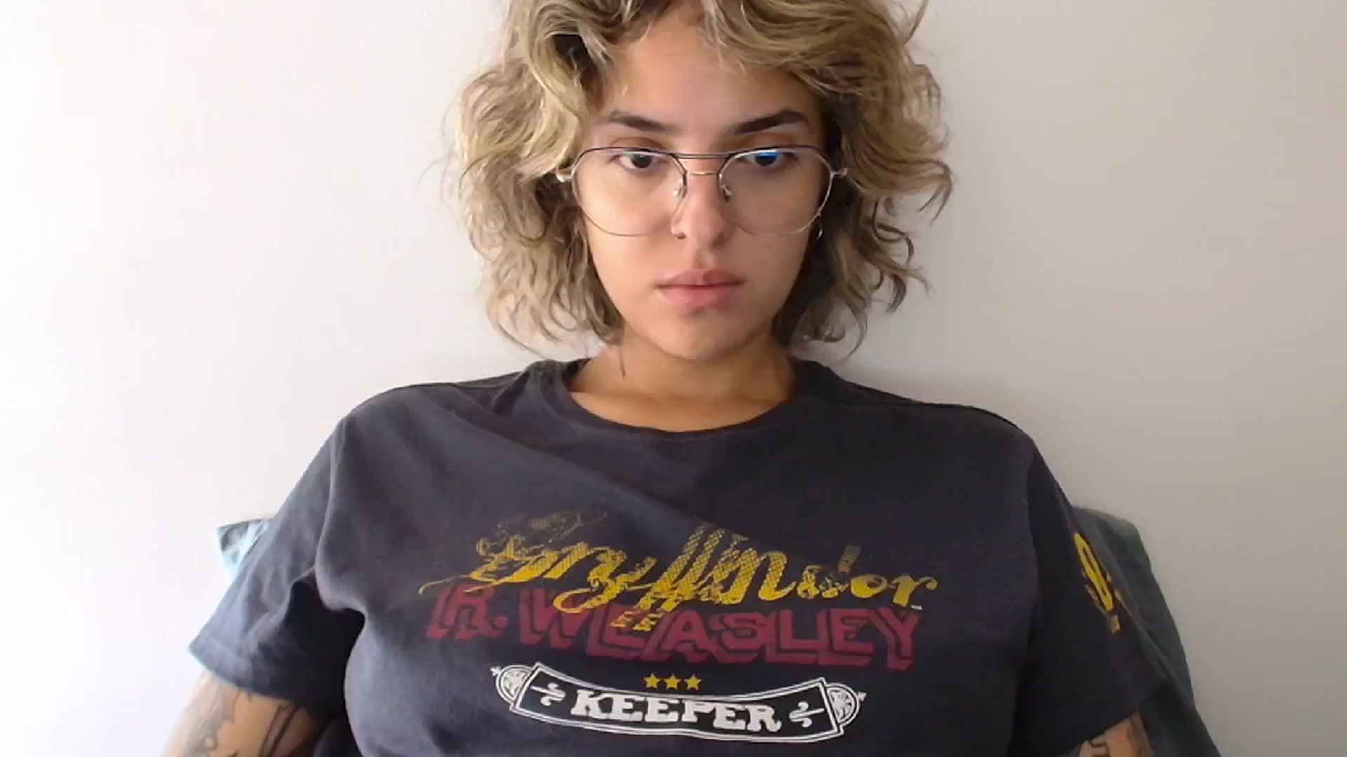 Gallery image thumbnail from RiversideCA's myfreecams stream on, 05/21/2024, 15:33 image 3 of 20
