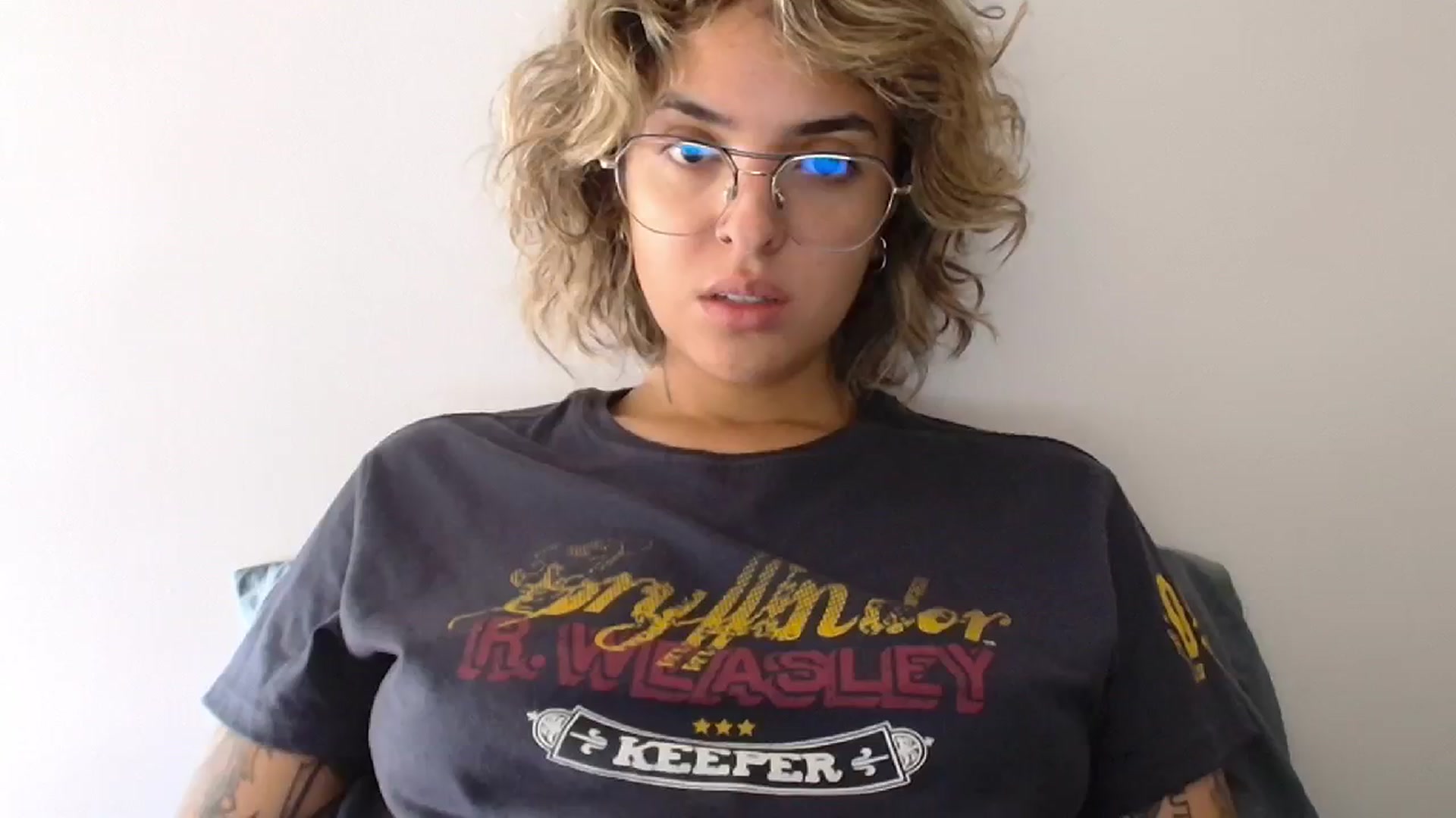 Gallery image thumbnail from RiversideCA's myfreecams stream on, 05/21/2024, 15:33 image 5 of 20