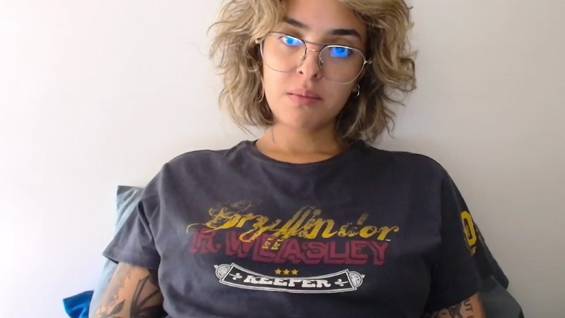 Gallery image thumbnail from RiversideCA's myfreecams stream on, 05/21/2024, 16:10 image 5 of 20