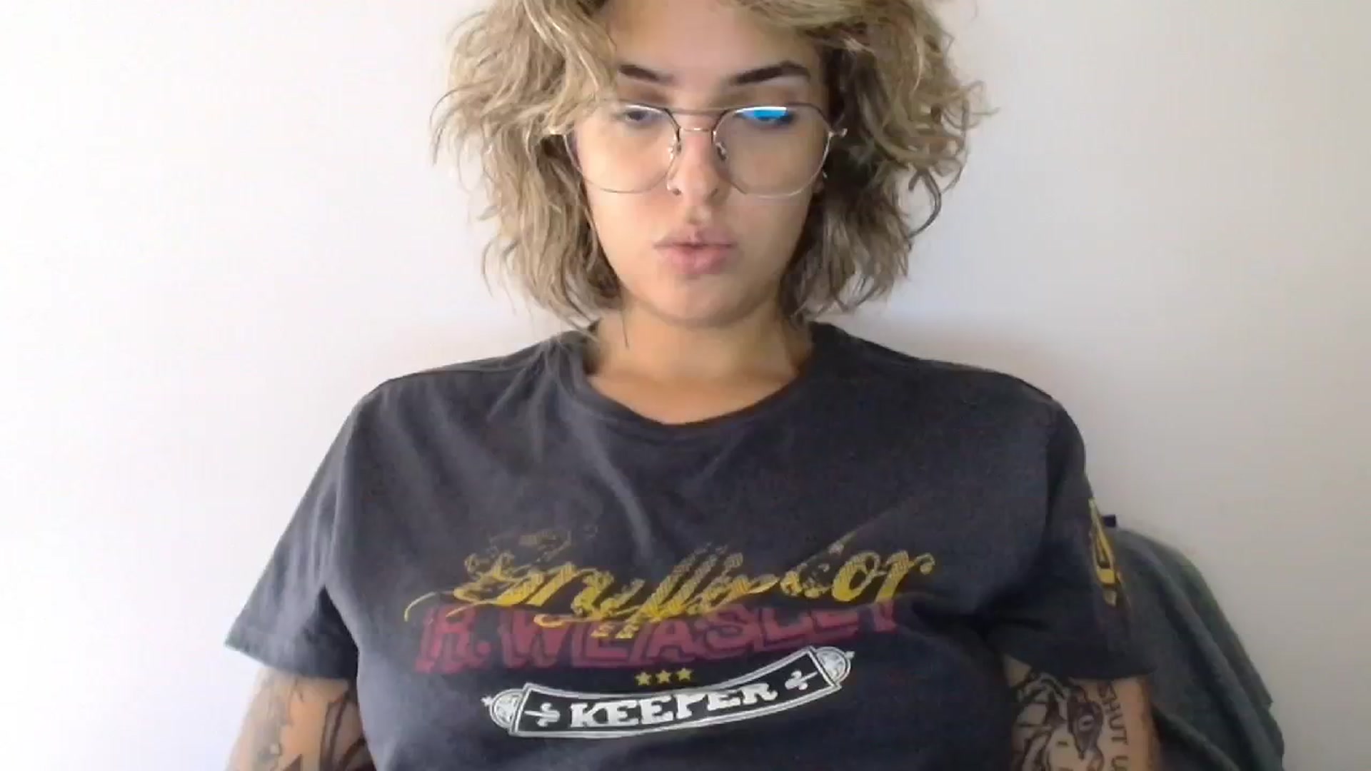 Gallery image thumbnail from RiversideCA's myfreecams stream on, 05/21/2024, 17:09 image 2 of 20