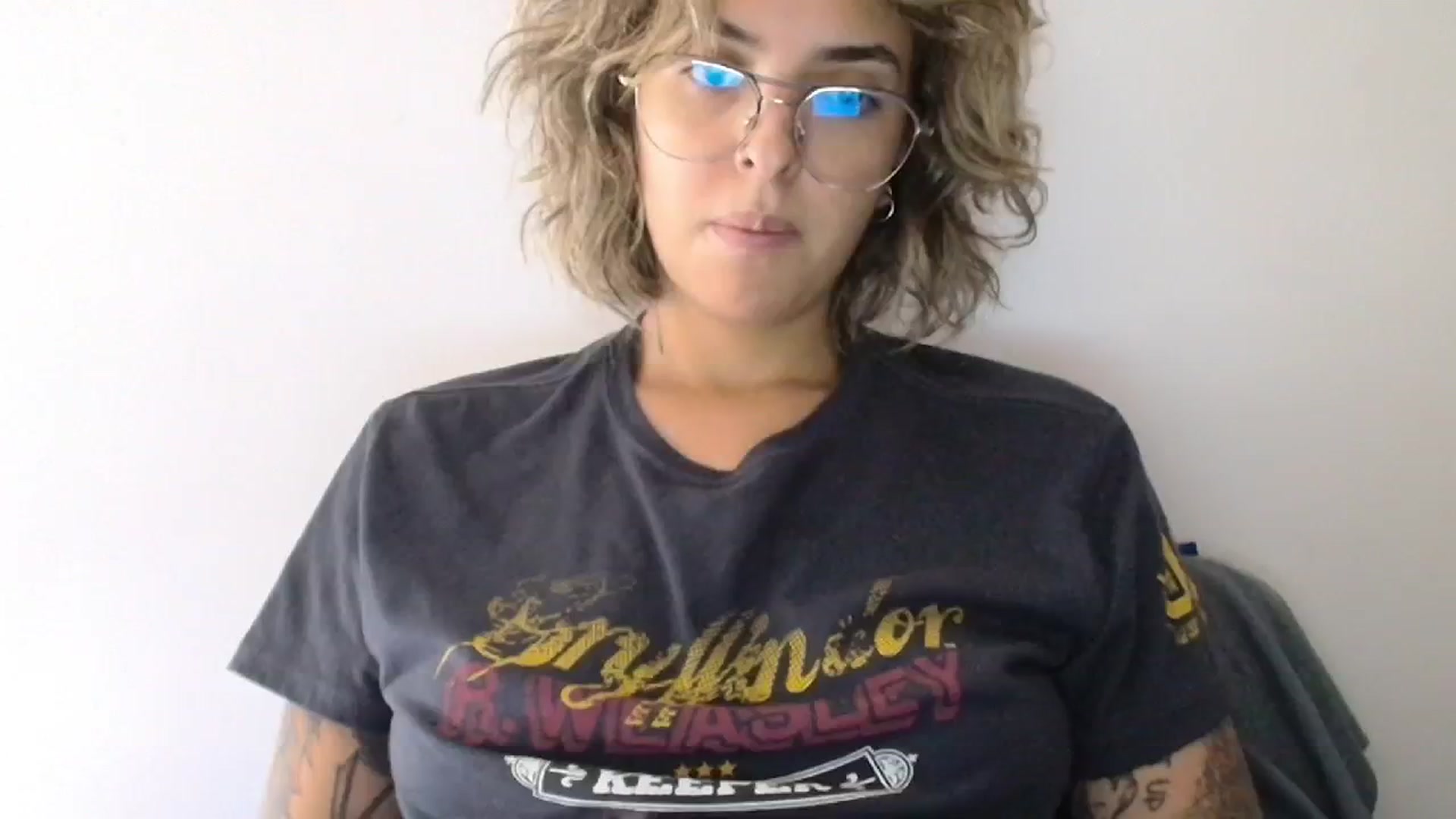 Gallery image thumbnail from RiversideCA's myfreecams stream on, 05/21/2024, 17:09 image 1 of 20