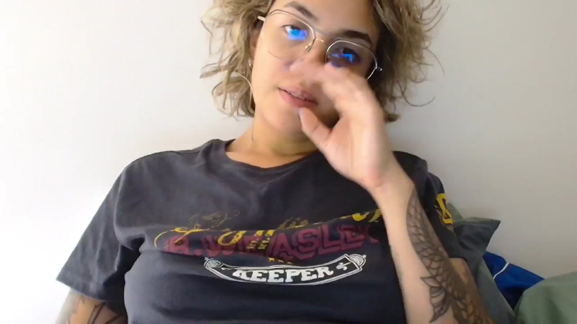 Gallery image thumbnail from RiversideCA's myfreecams stream on, 05/22/2024, 16:54 image 8 of 20