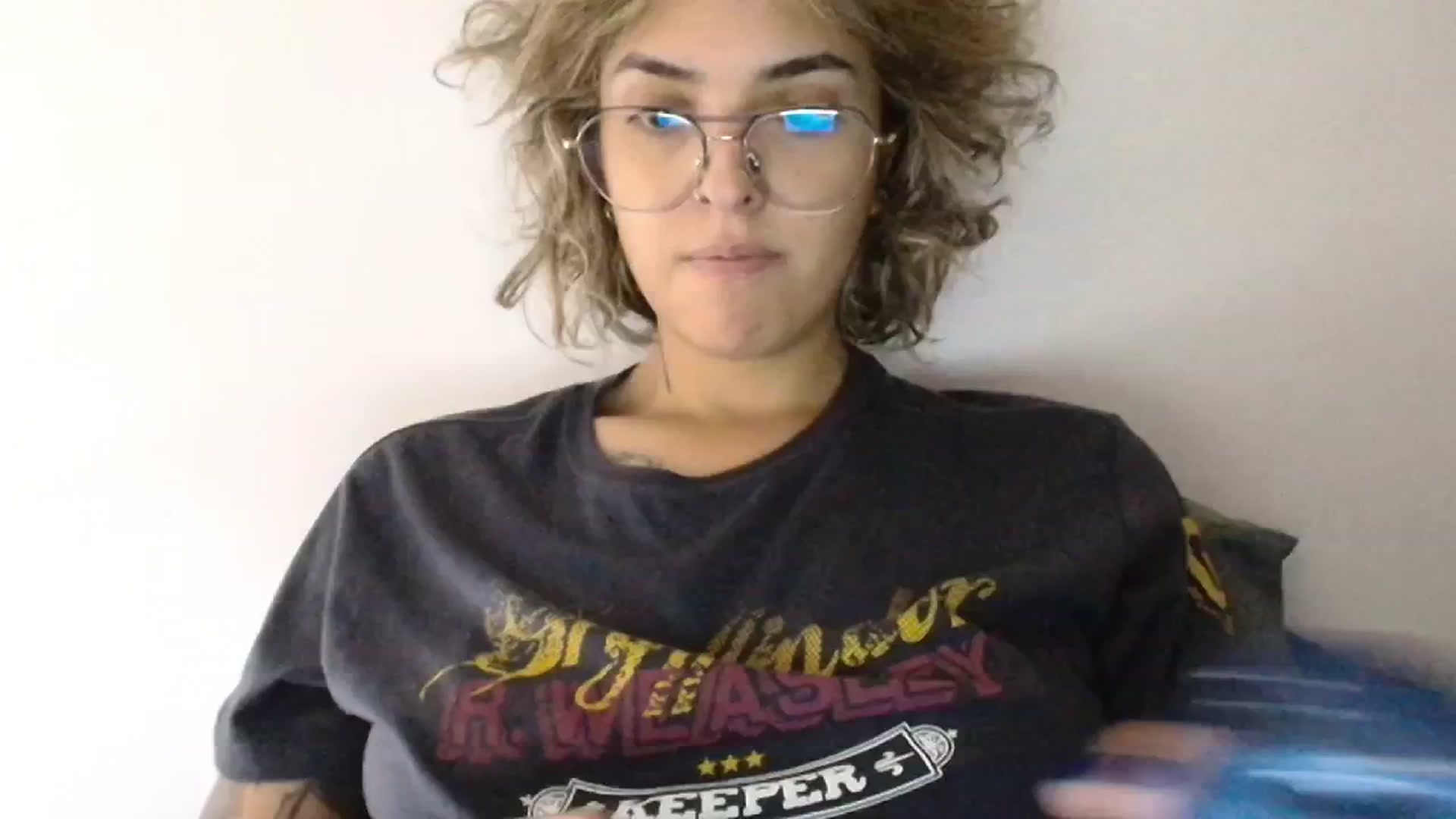 Gallery image thumbnail from RiversideCA's myfreecams stream on, 05/22/2024, 17:34 image 2 of 20