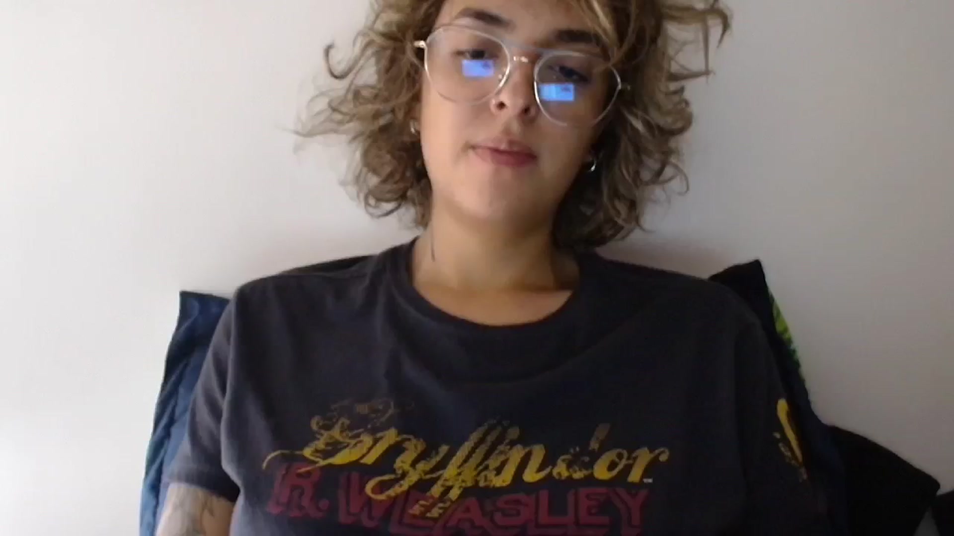 Gallery image thumbnail from RiversideCA's myfreecams stream on, 05/23/2024, 16:25 image 8 of 20