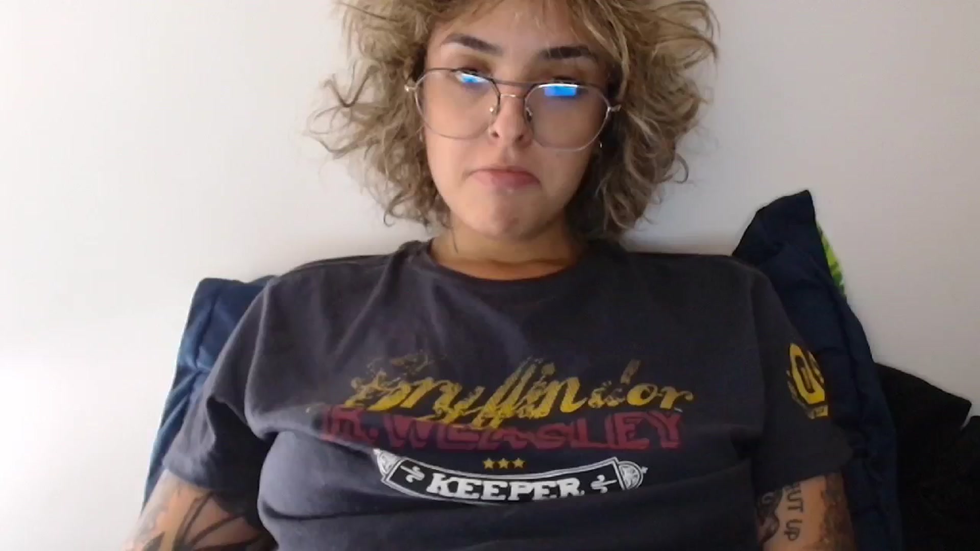 Gallery image thumbnail from RiversideCA's myfreecams stream on, 05/23/2024, 17:52 image 17 of 20